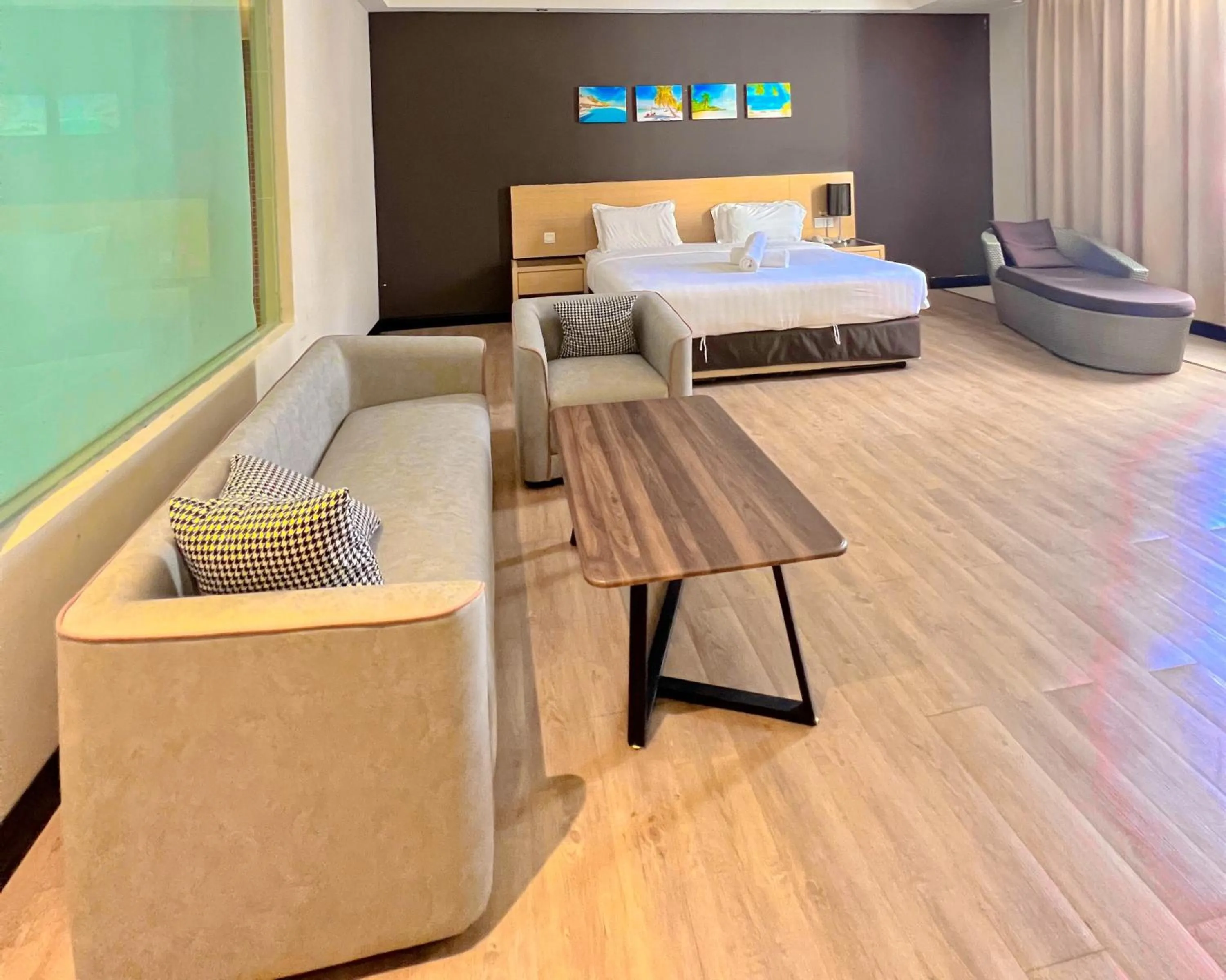 Bed in Hotel Langkasuka Langkawi