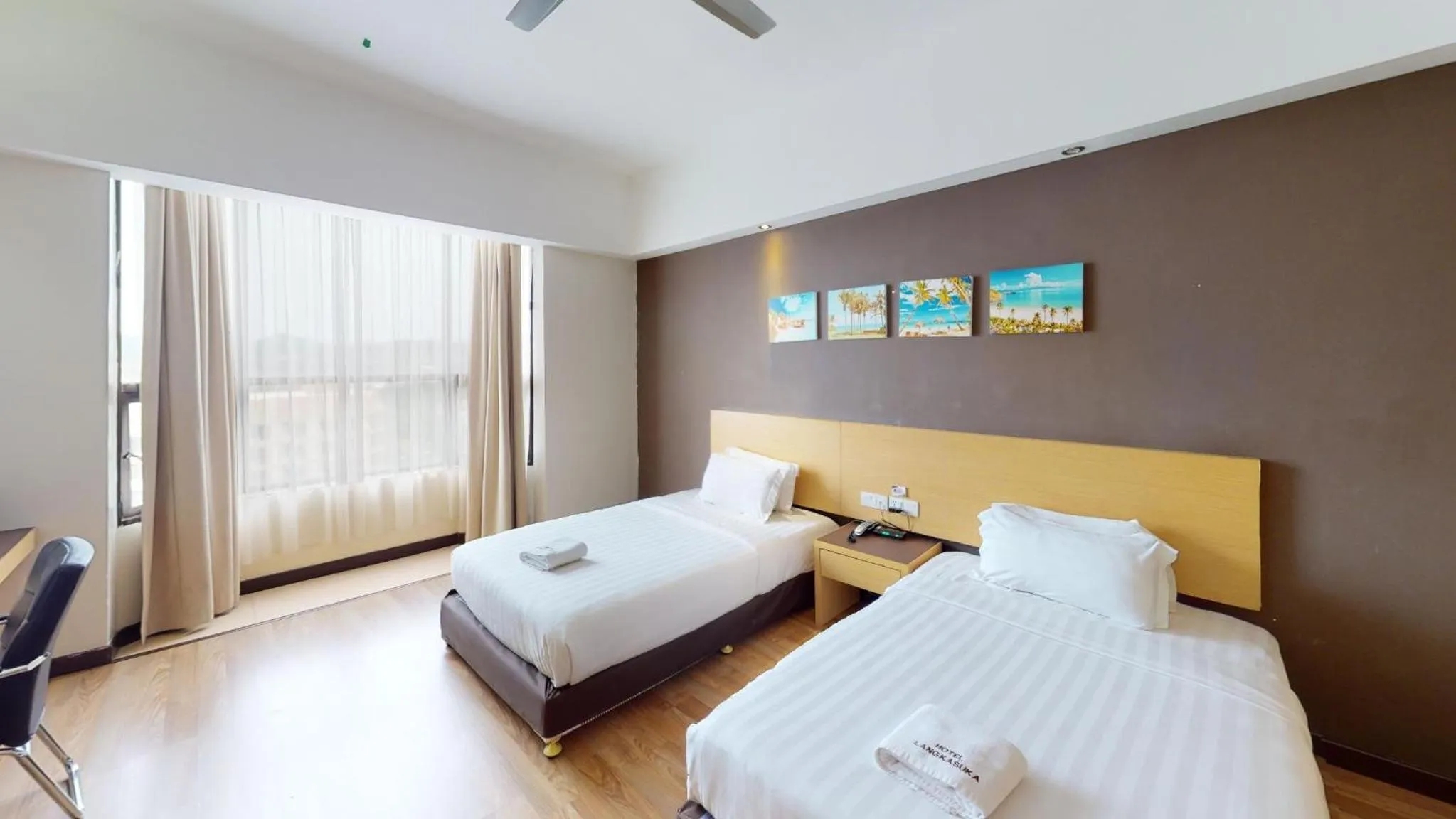 Bed in Hotel Langkasuka Langkawi