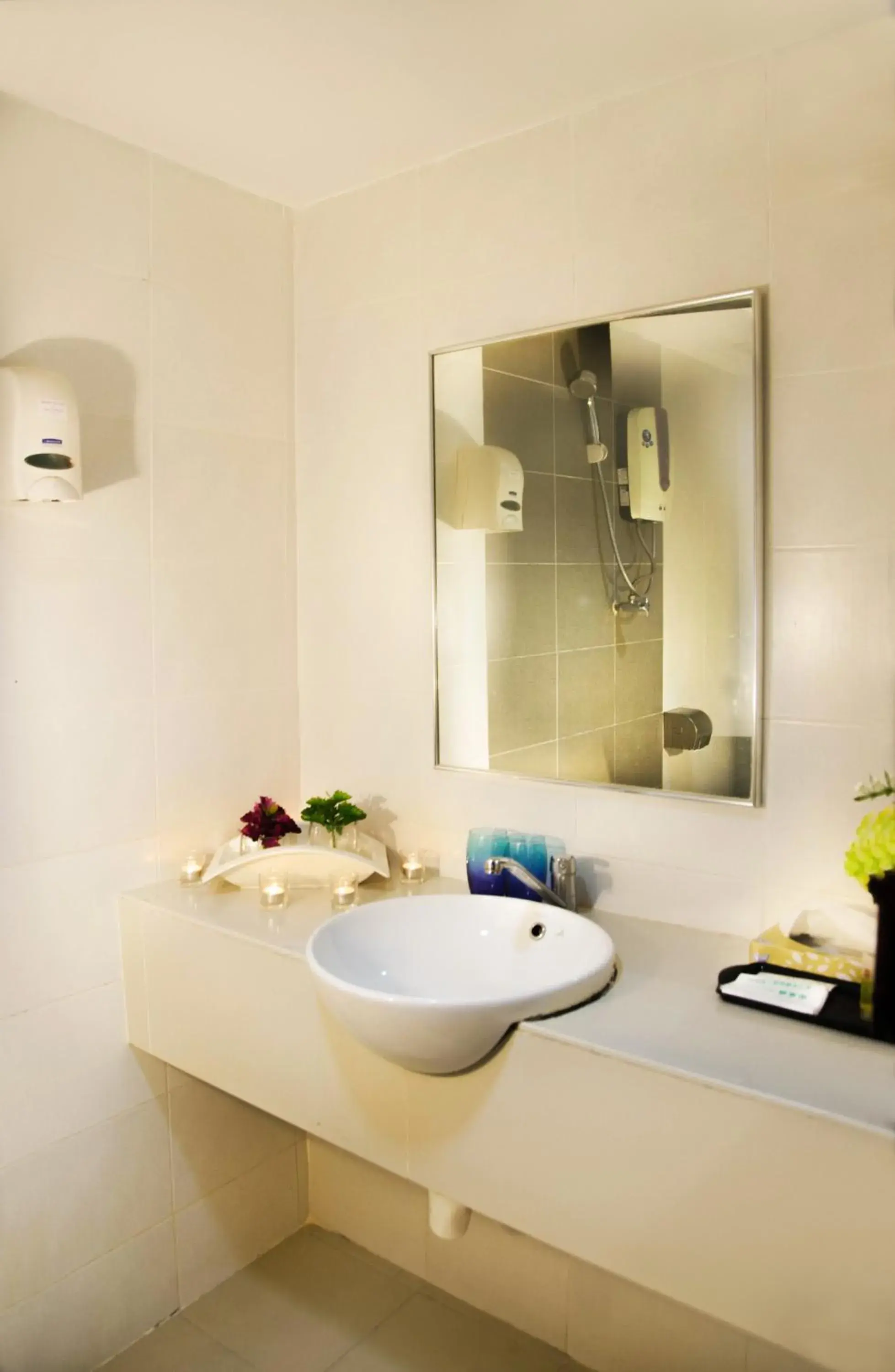 Bathroom in Hotel Langkasuka Langkawi Bathroom in Hotel Langkasuka Langkawi