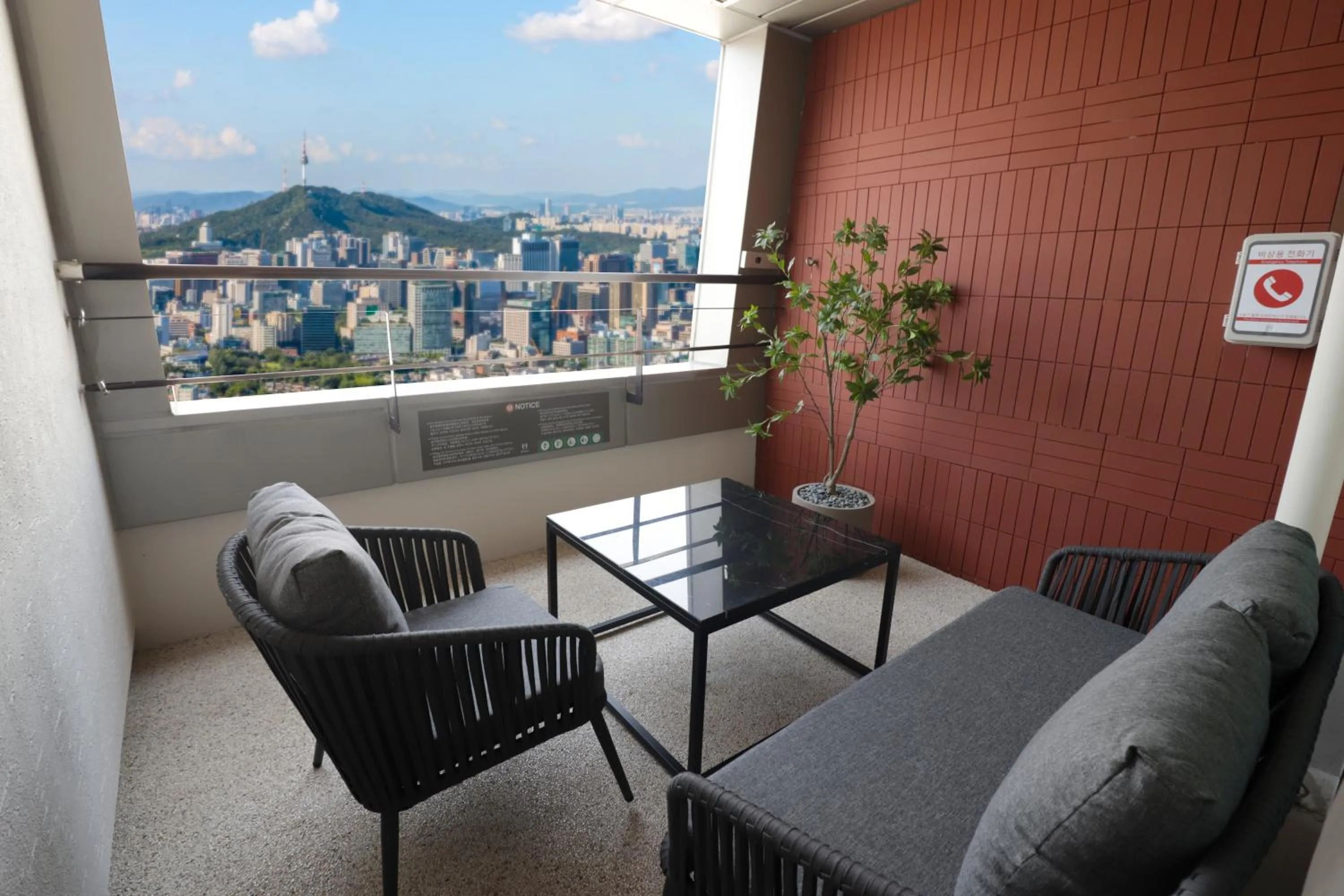 Balcony/Terrace in Hotel PJ Myeongdong