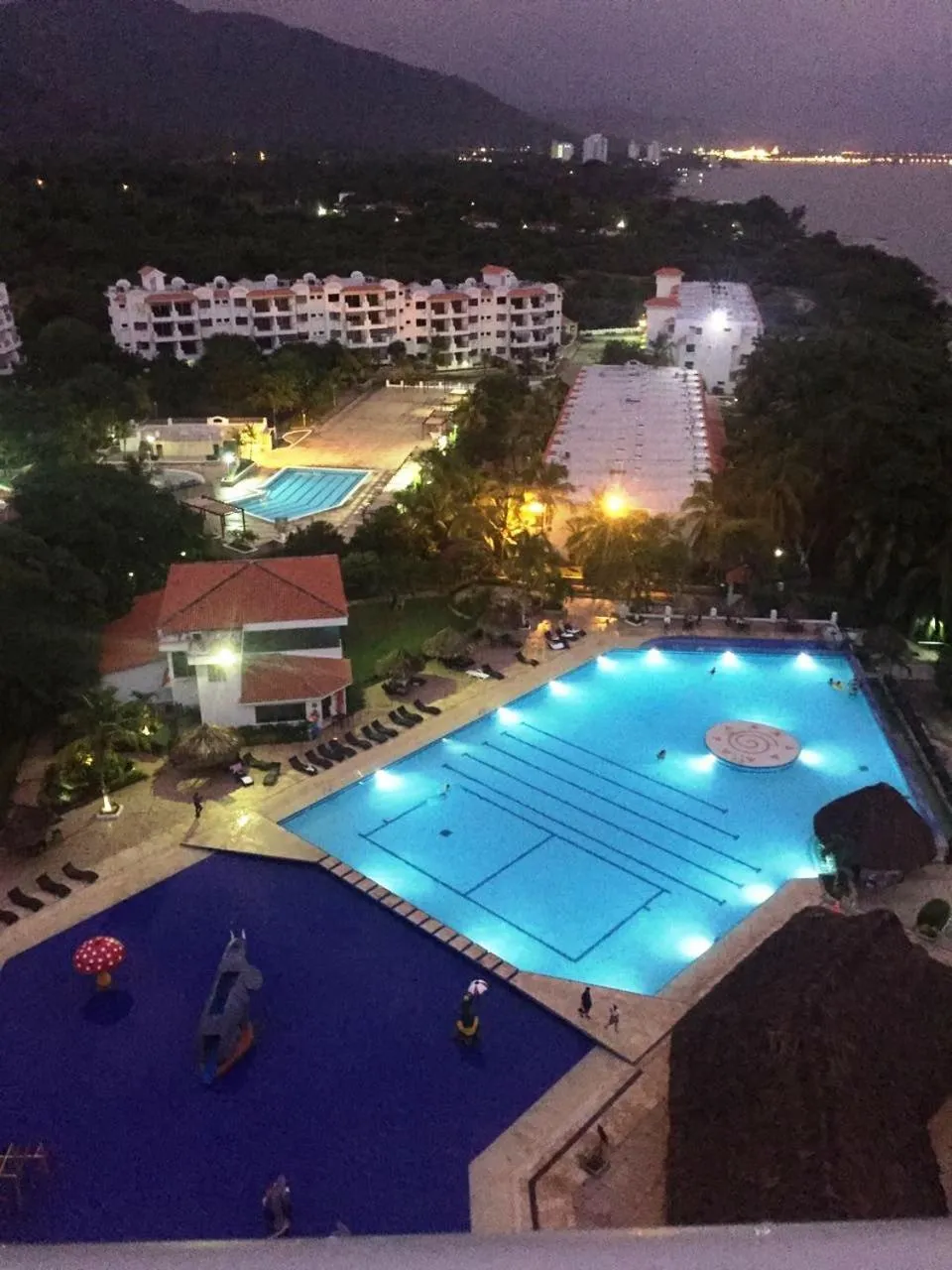 One-Bedroom Apartment with Balcony and Sea View in Costa Azul Suites 1002