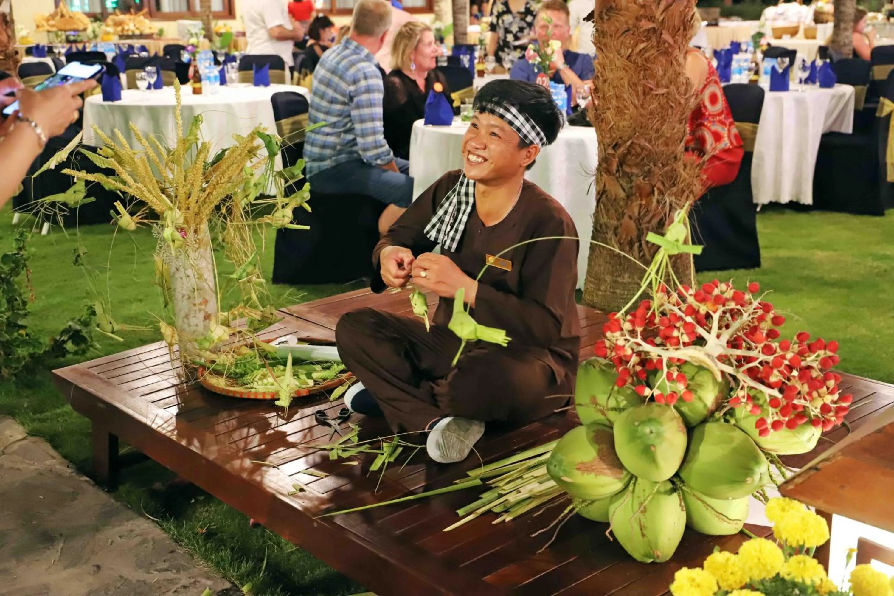 Evening entertainment in Sunny Beach Resort & Spa Mui Ne