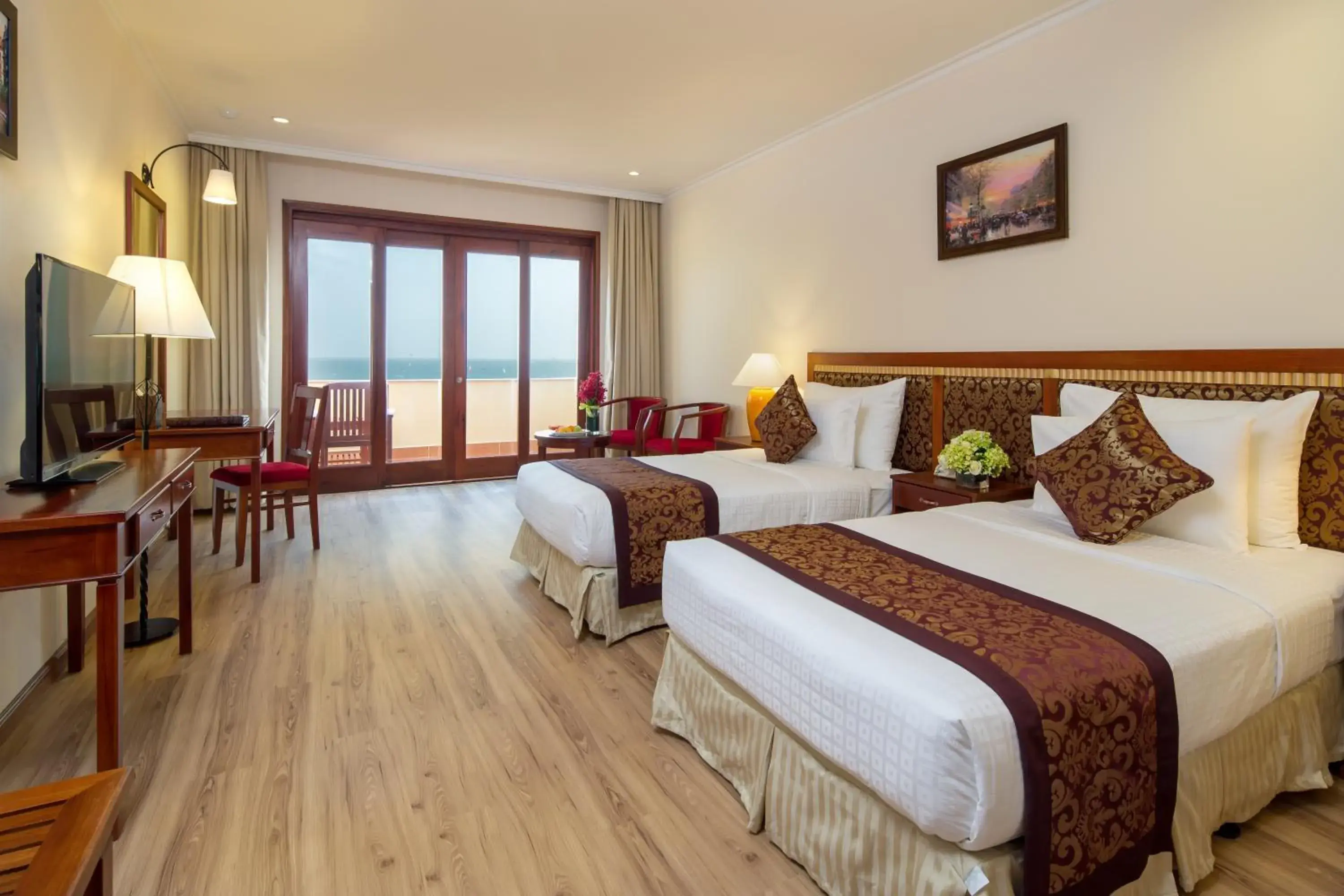 Bedroom, Bed in Sunny Beach Resort & Spa Bedroom, Bed in Sunny Beach Resort & Spa