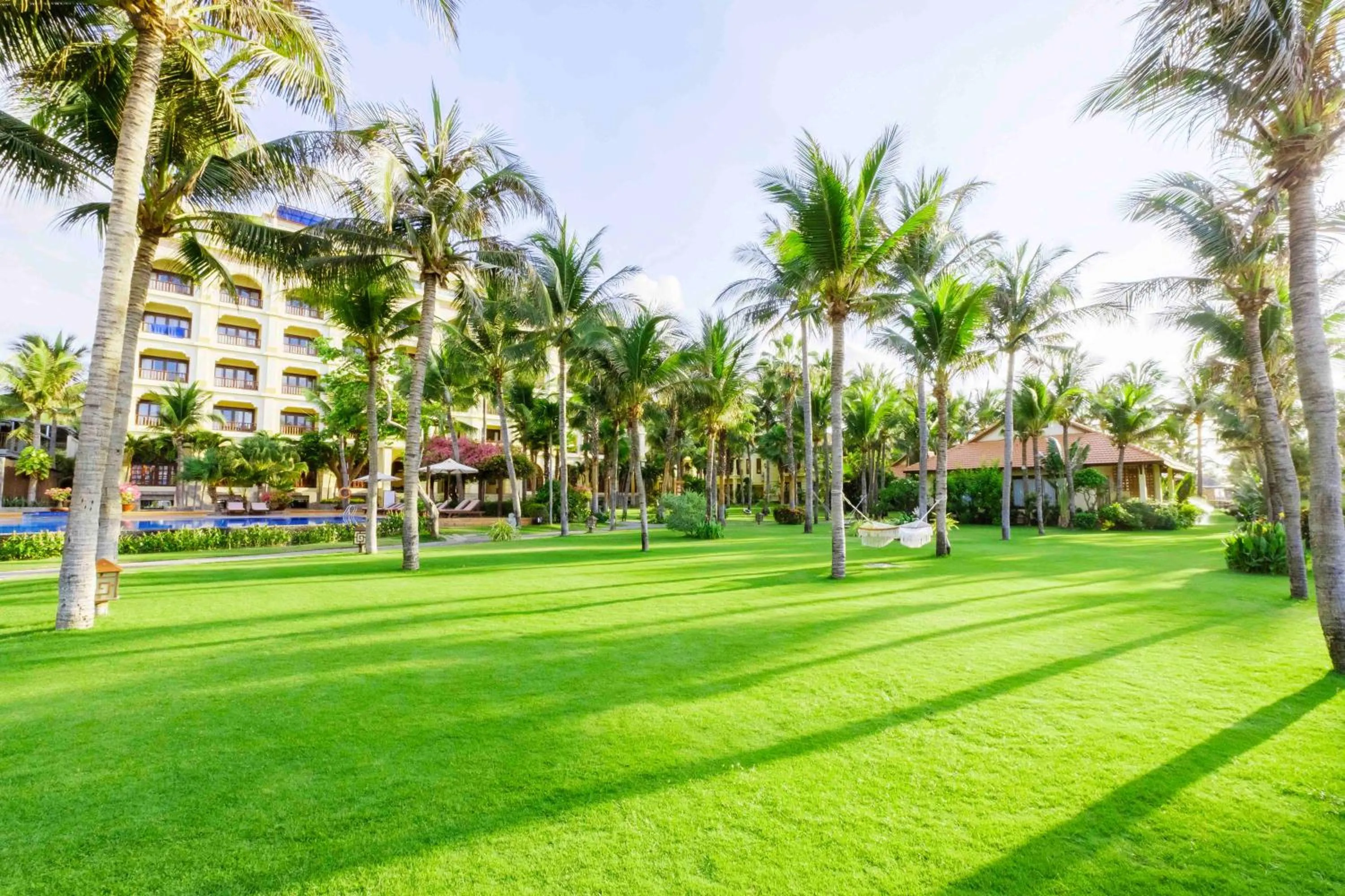 Garden in Sunny Beach Resort & Spa Mui Ne