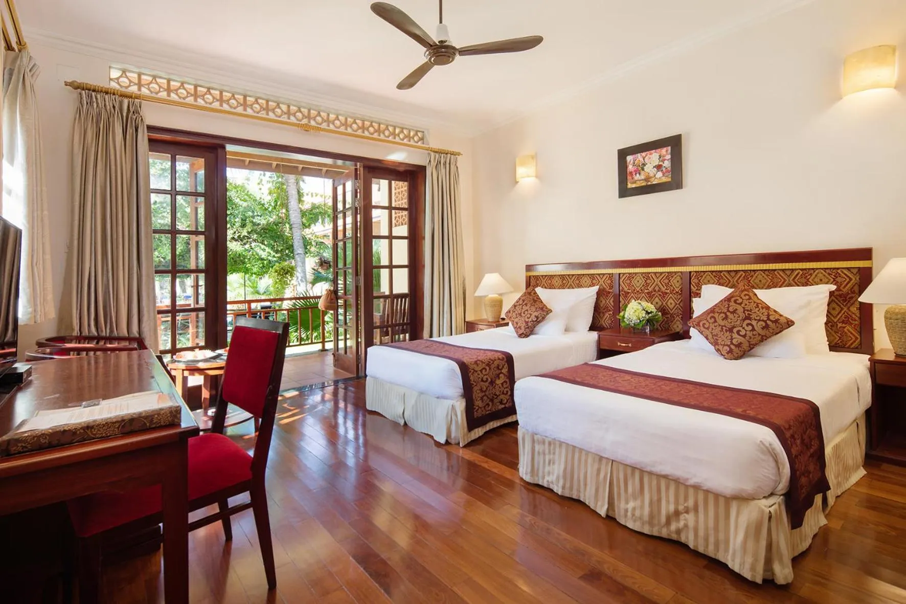 Photo of the whole room, Bed in Sunny Beach Resort & Spa Mui Ne