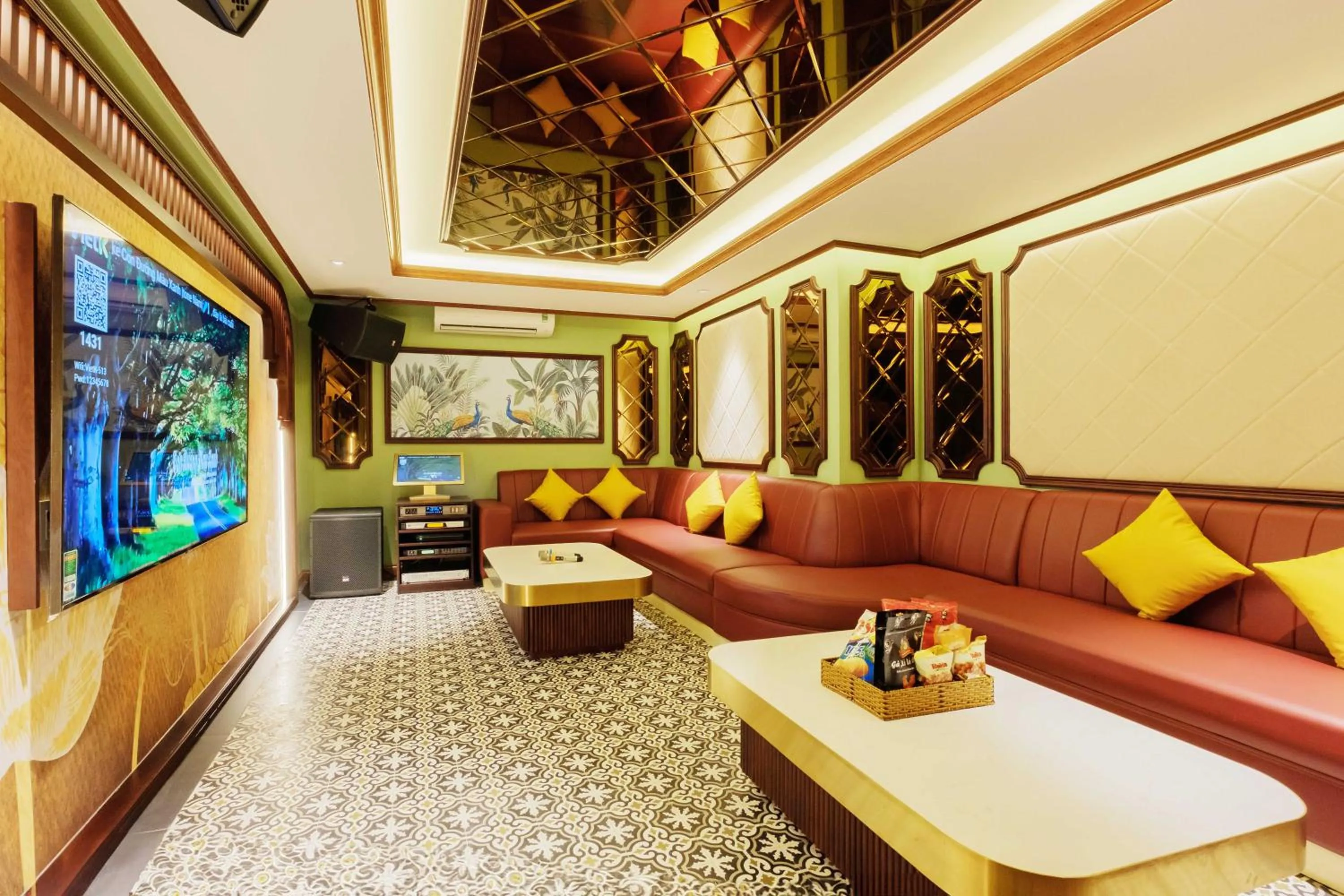 Karaoke in Sunny Beach Resort & Spa Mui Ne