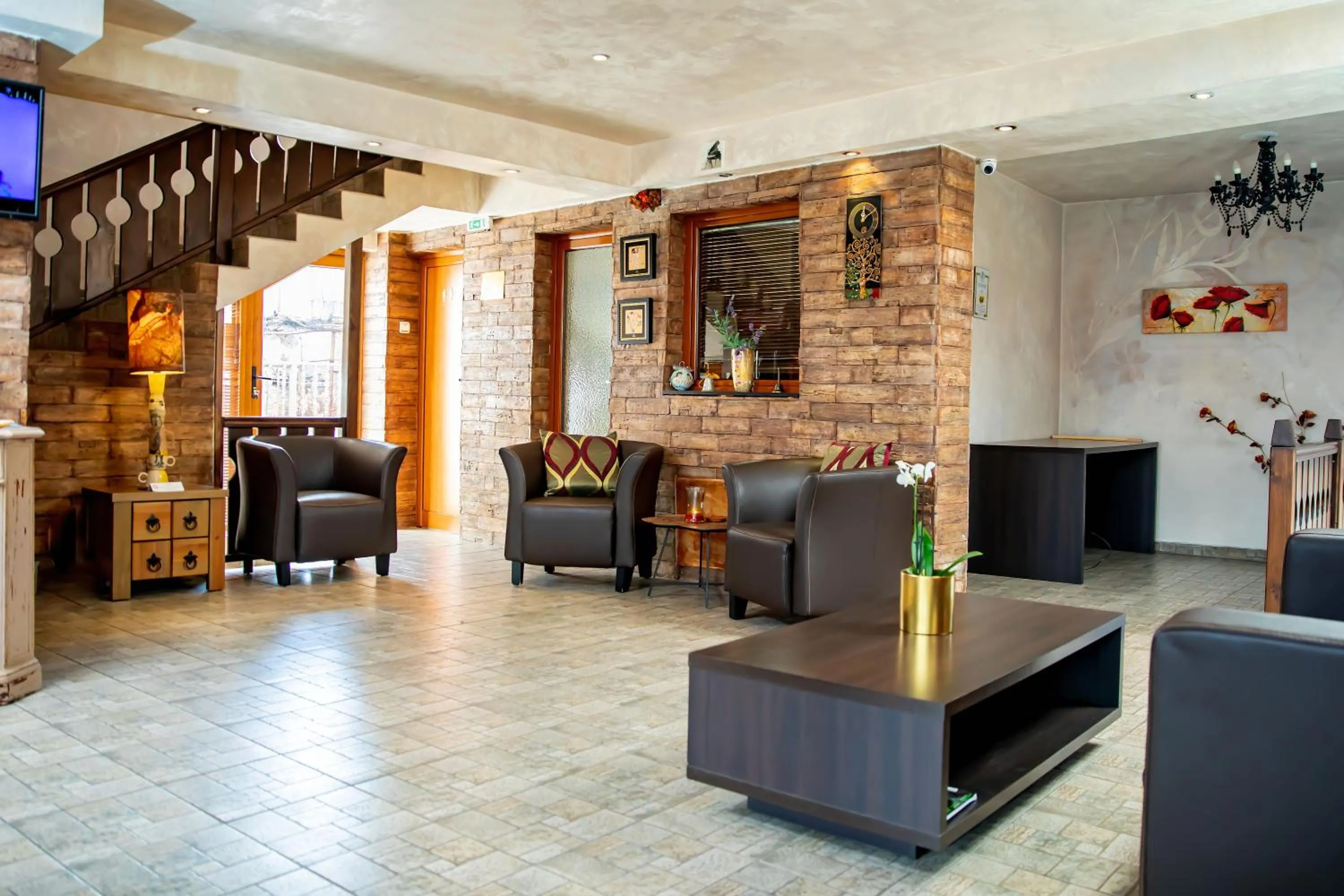 Restaurant/places to eat in Velinov Boutique Hotel