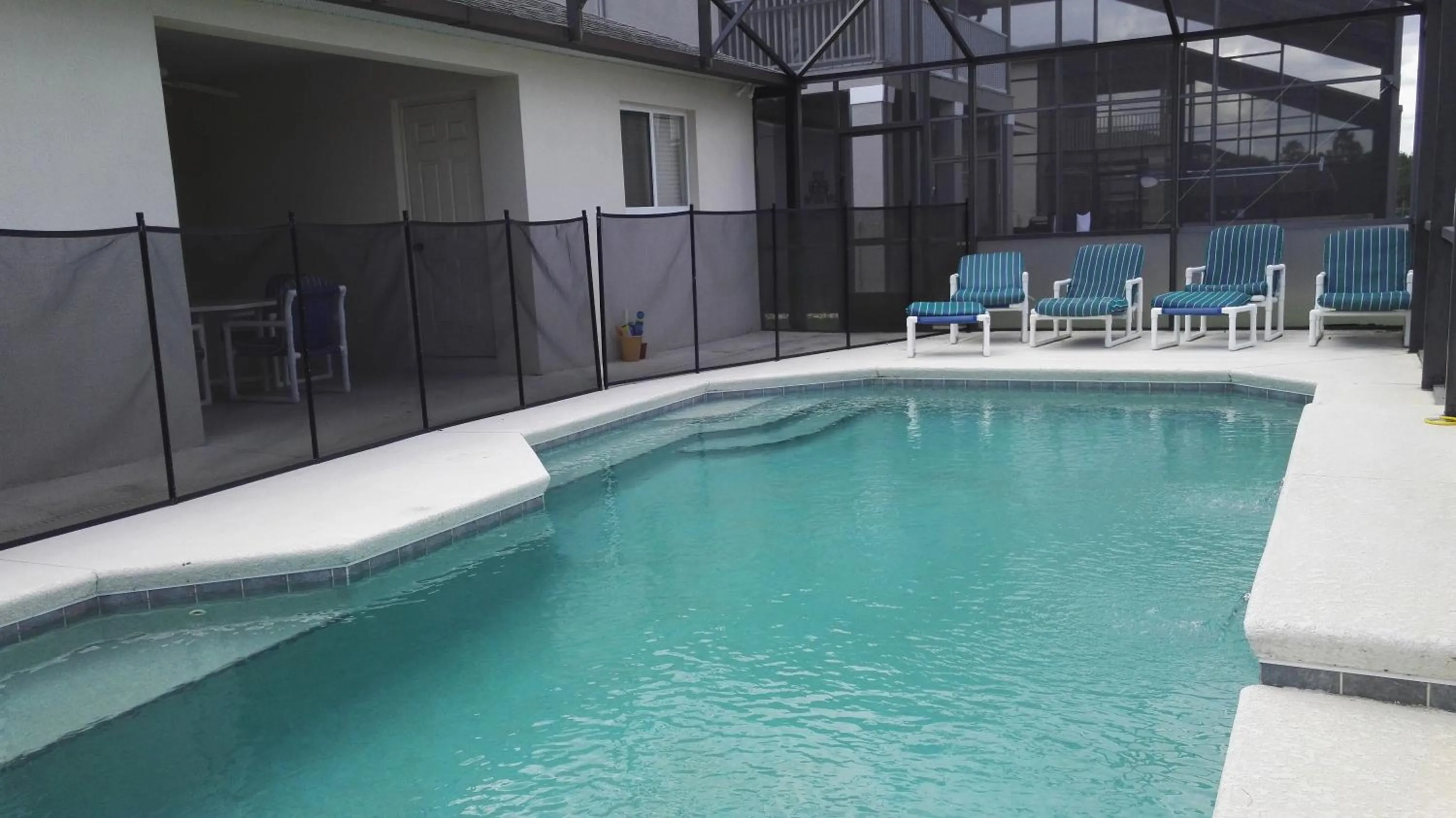 Swimming pool in Disney Luxury Villa Championsgate