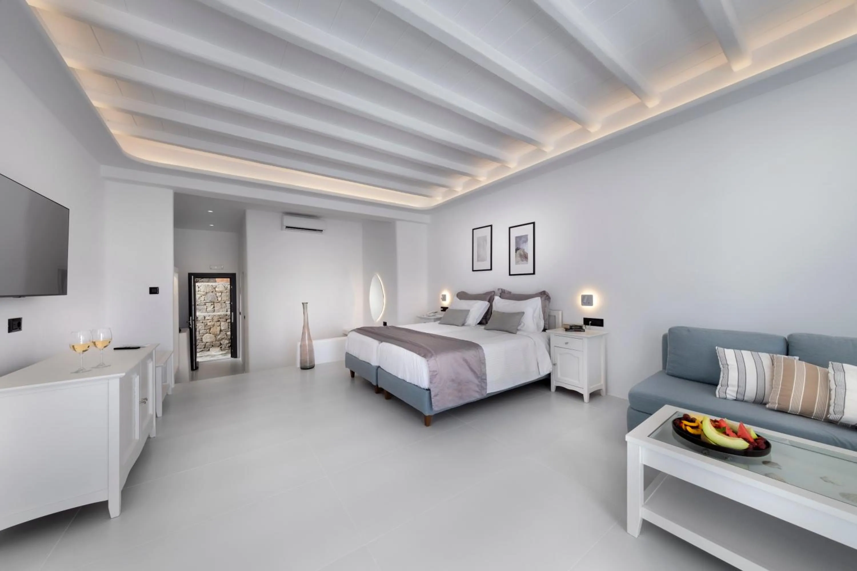 Bed in Deliades Hotel