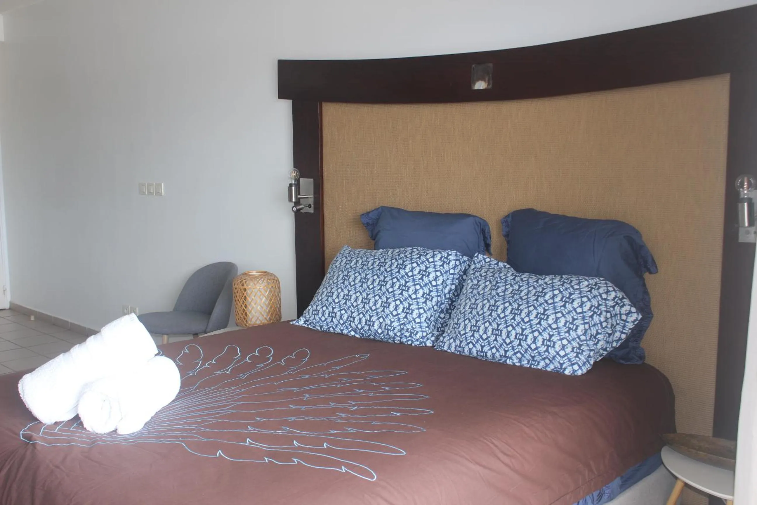 Bed in Régent 3e étage Papeete