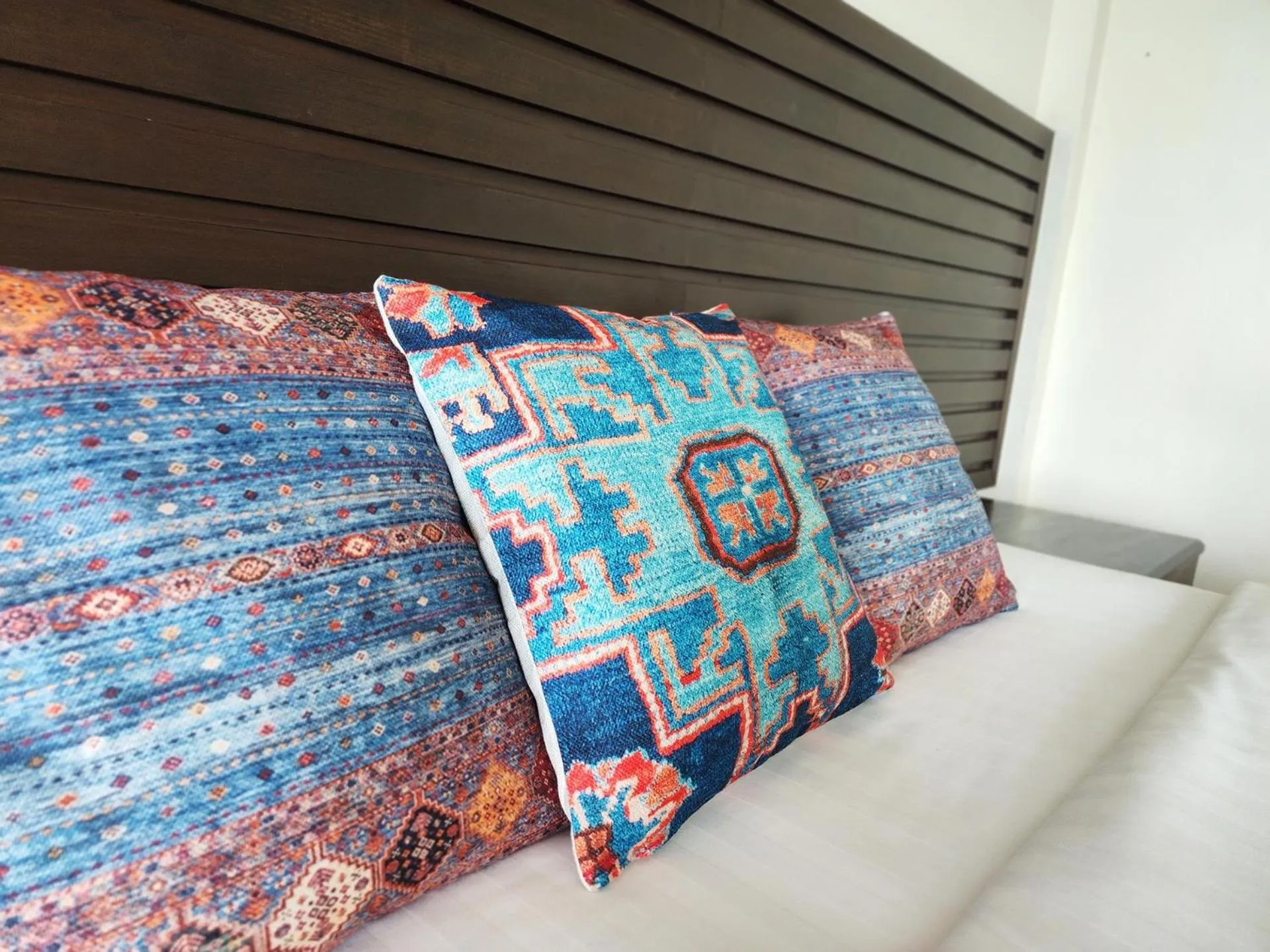 Bed in Lanta Mermaid Boutique House-Cozy Stay,Seaview, Delicious Breakfast,2 Minutes Walk to the Beach