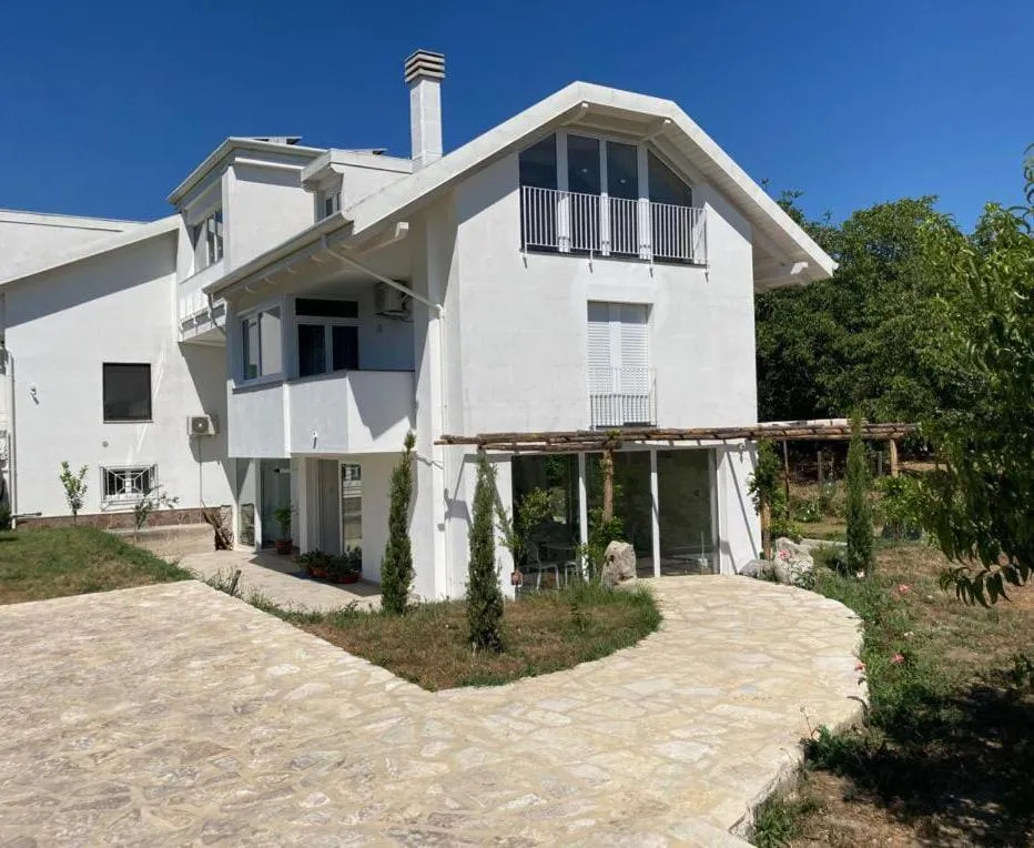 Property building in SOHO B&B