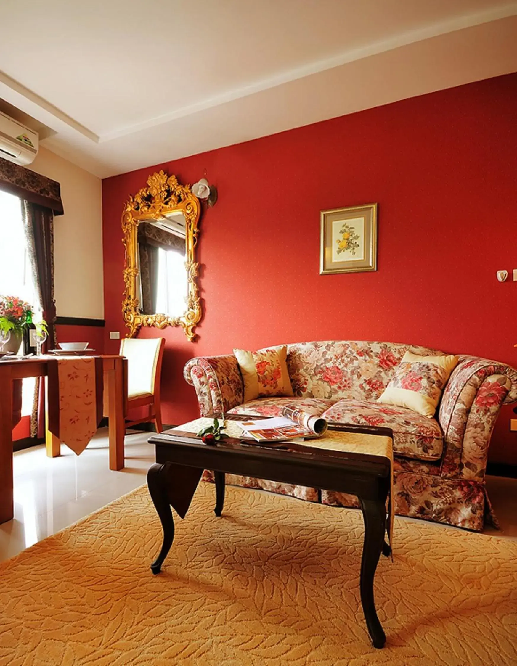 One-Bedroom Suite in The Airport Greenery Hotel One-Bedroom Suite in The Airport Greenery Hotel