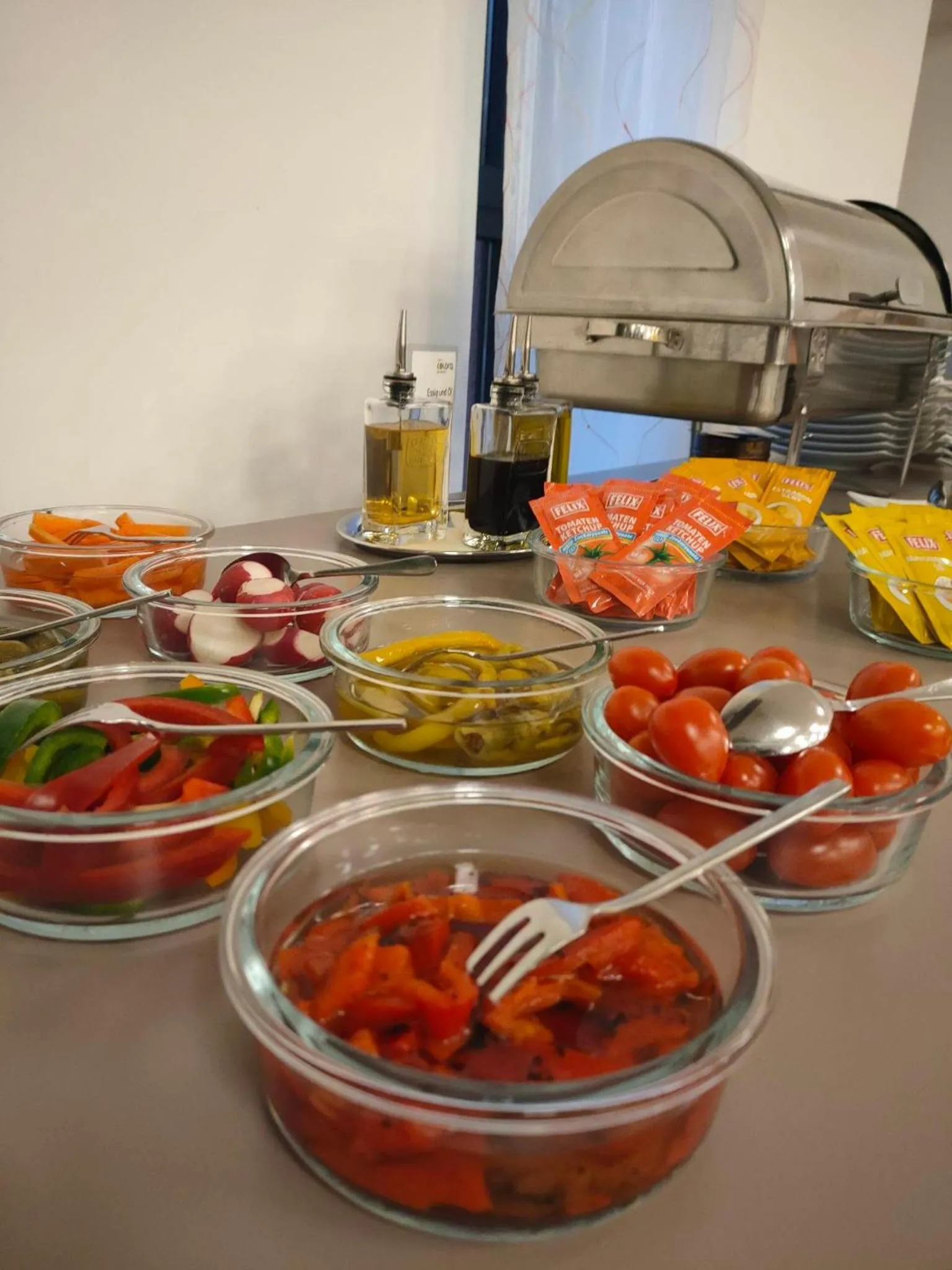 Breakfast in Hotel Garni Colora