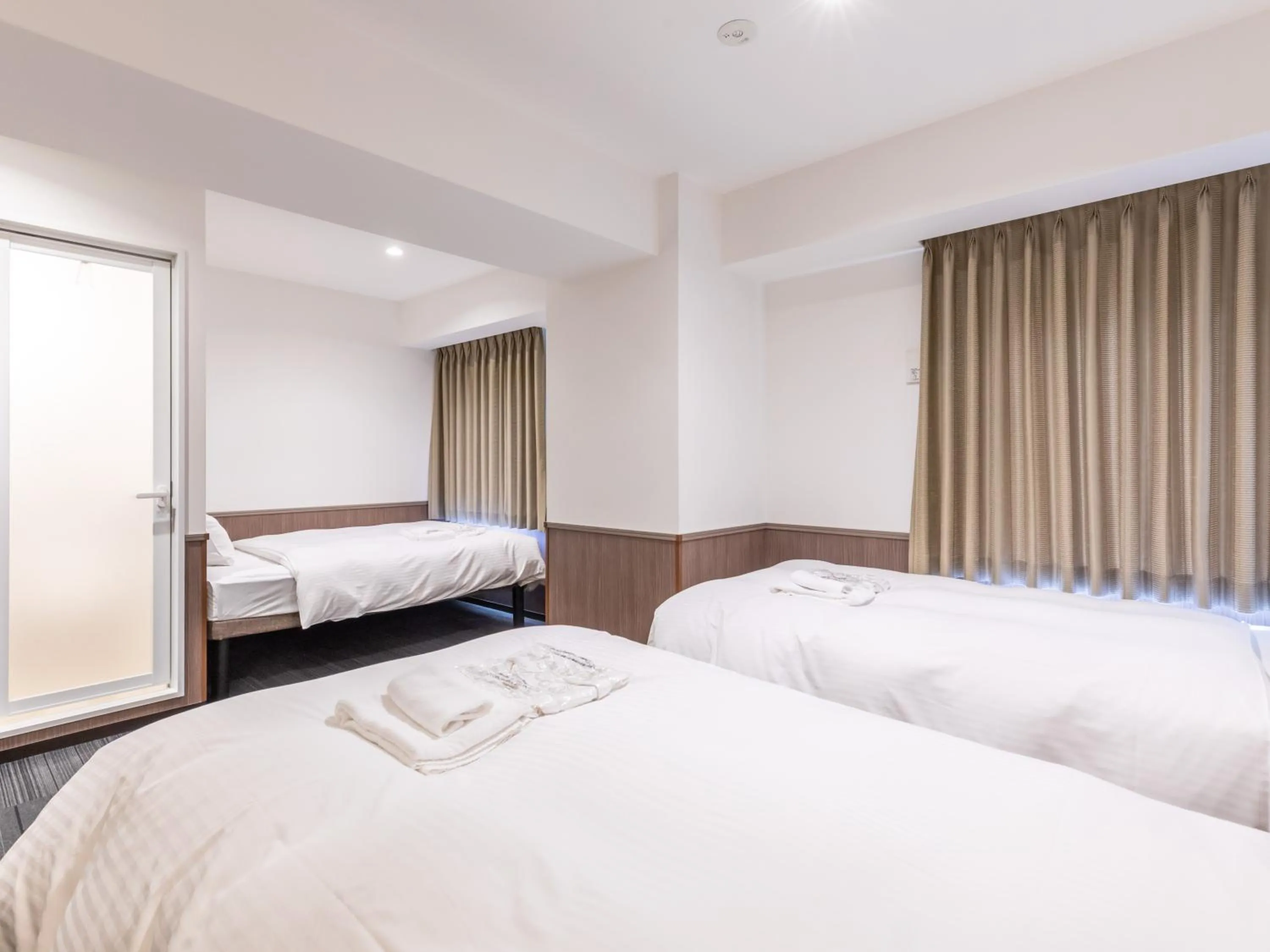 Bed in Hotel Excellence Enmachi Ekimae