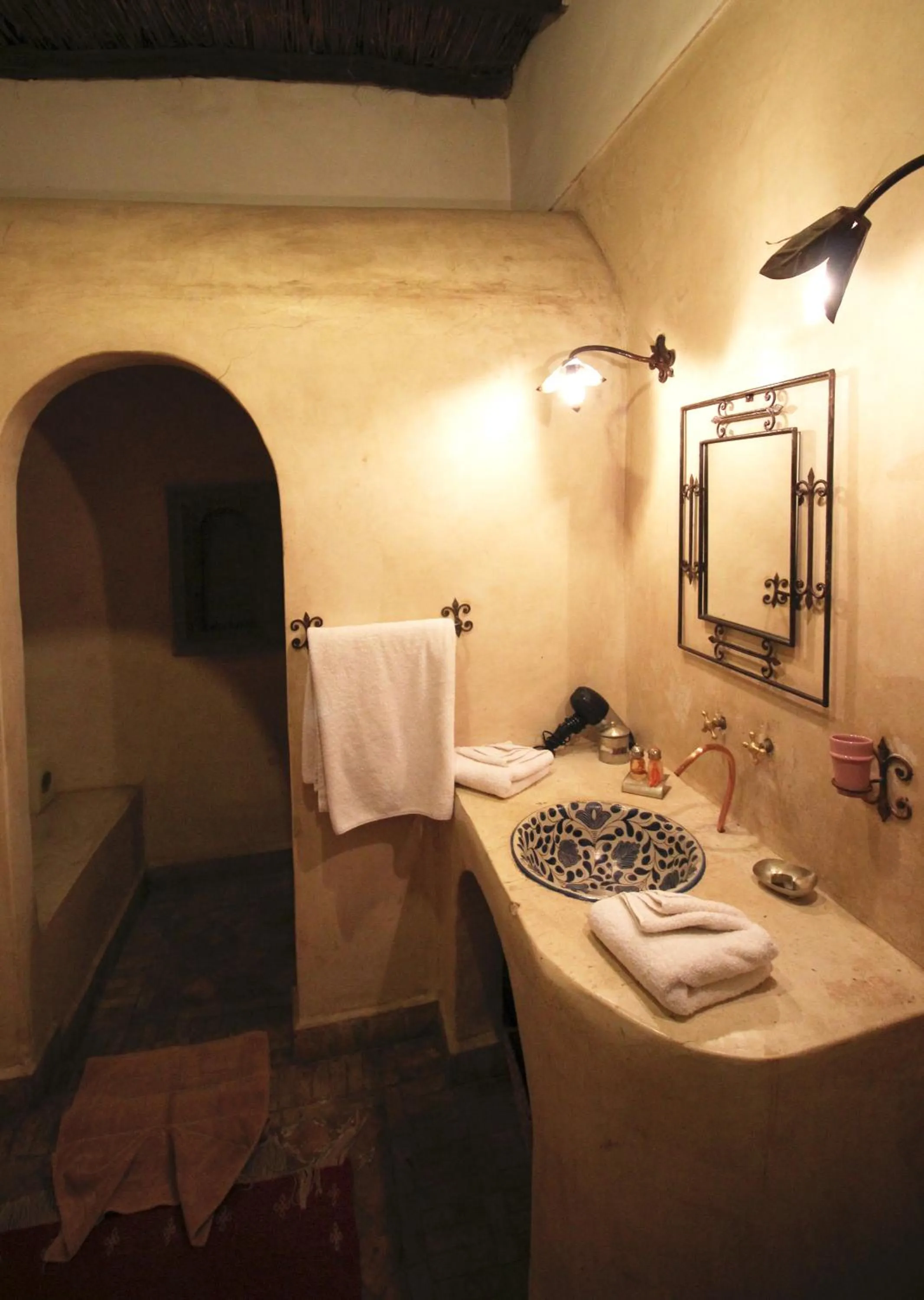 Bathroom in Riad Palmier