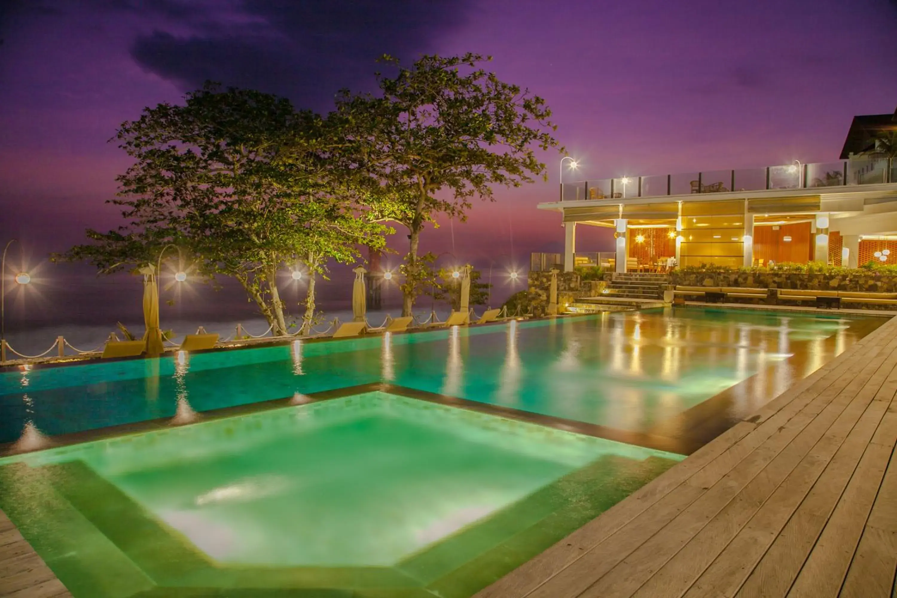 Swimming pool in Rajavilla Lombok Resort - Seaside Serenity Swimming pool in Rajavilla Lombok Resort - Seaside Serenity