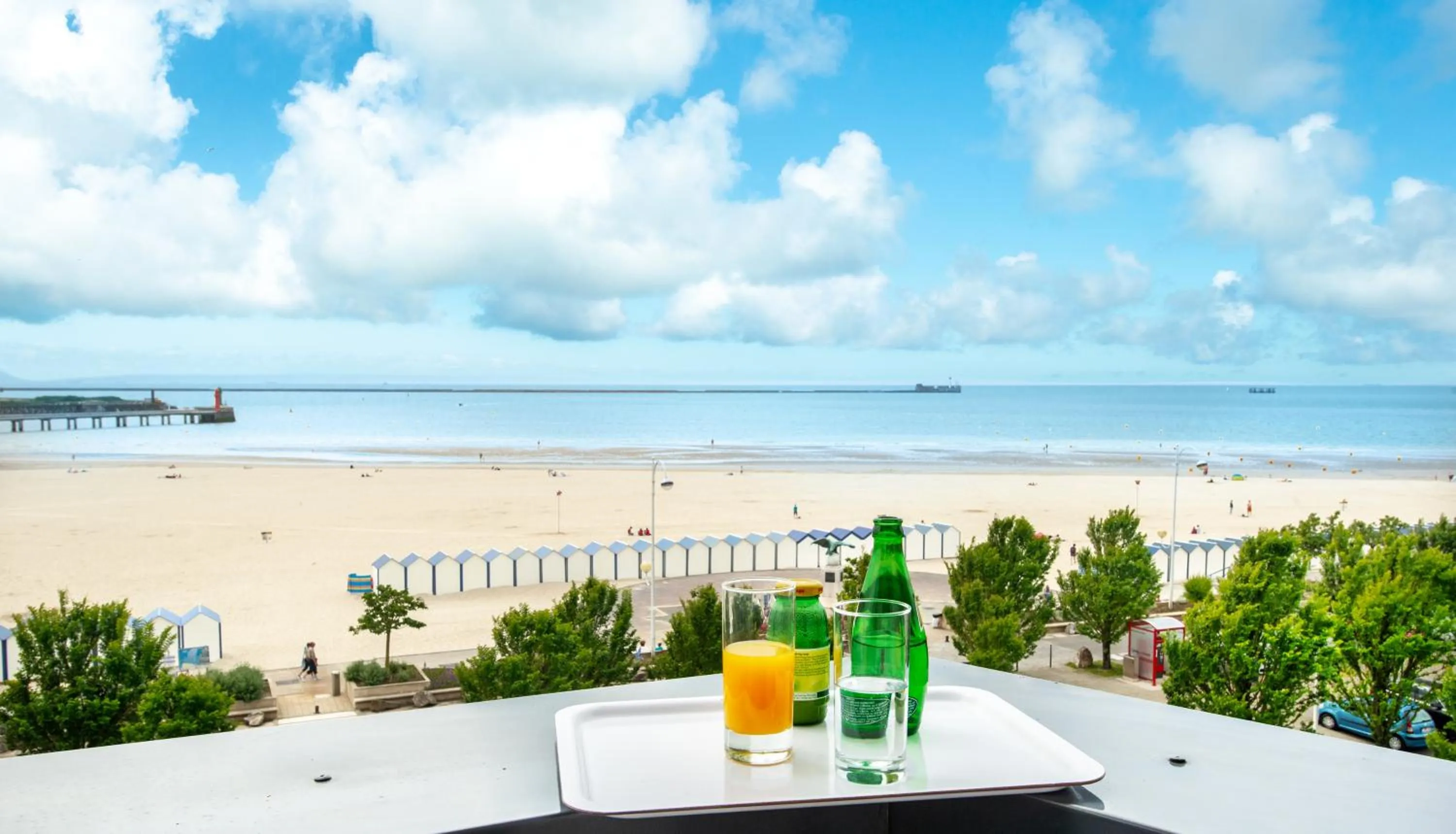 Sea view in Opal'Inn