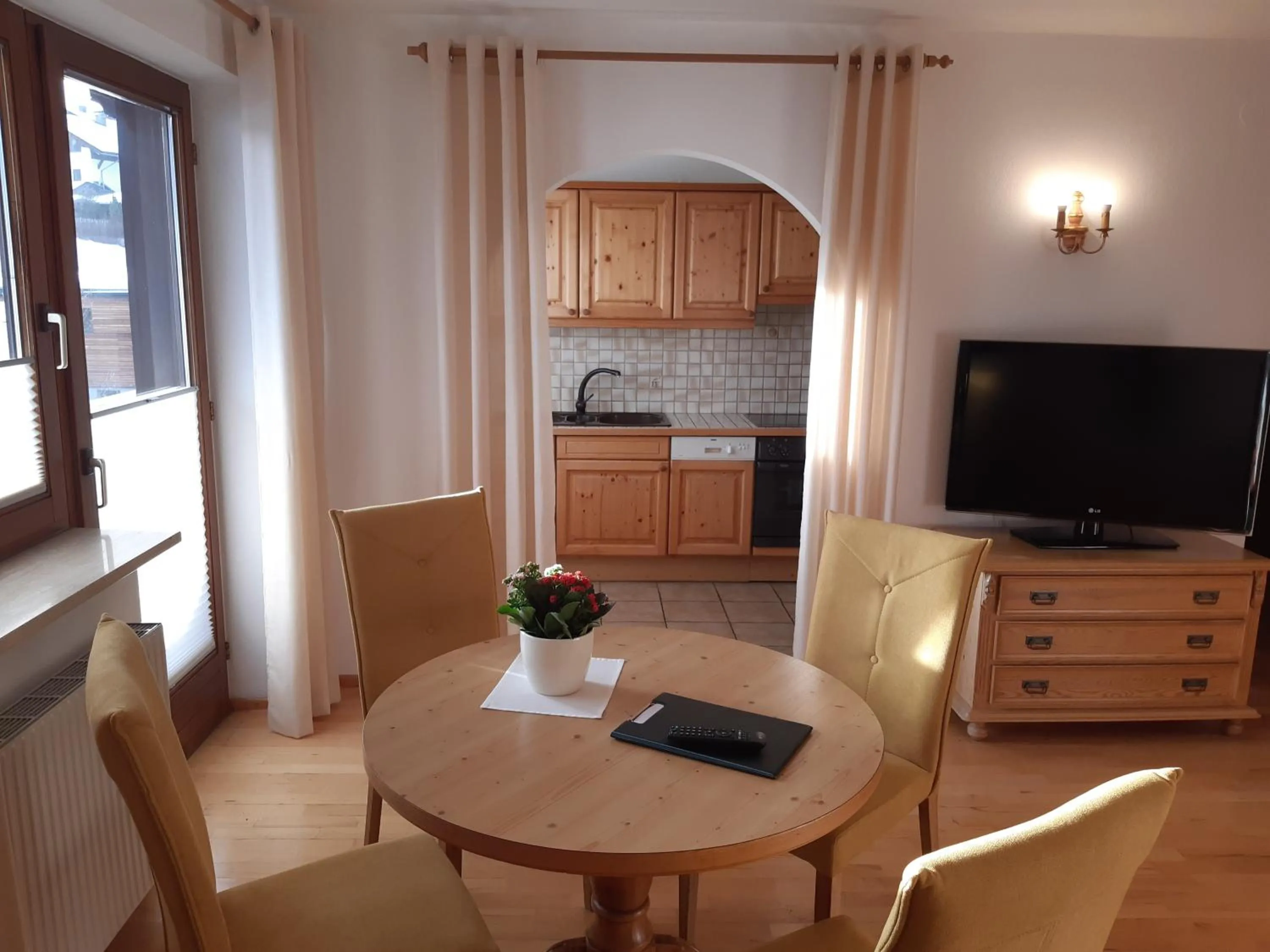 Dining area in Landhaus Klausnerhof Hotel Garni