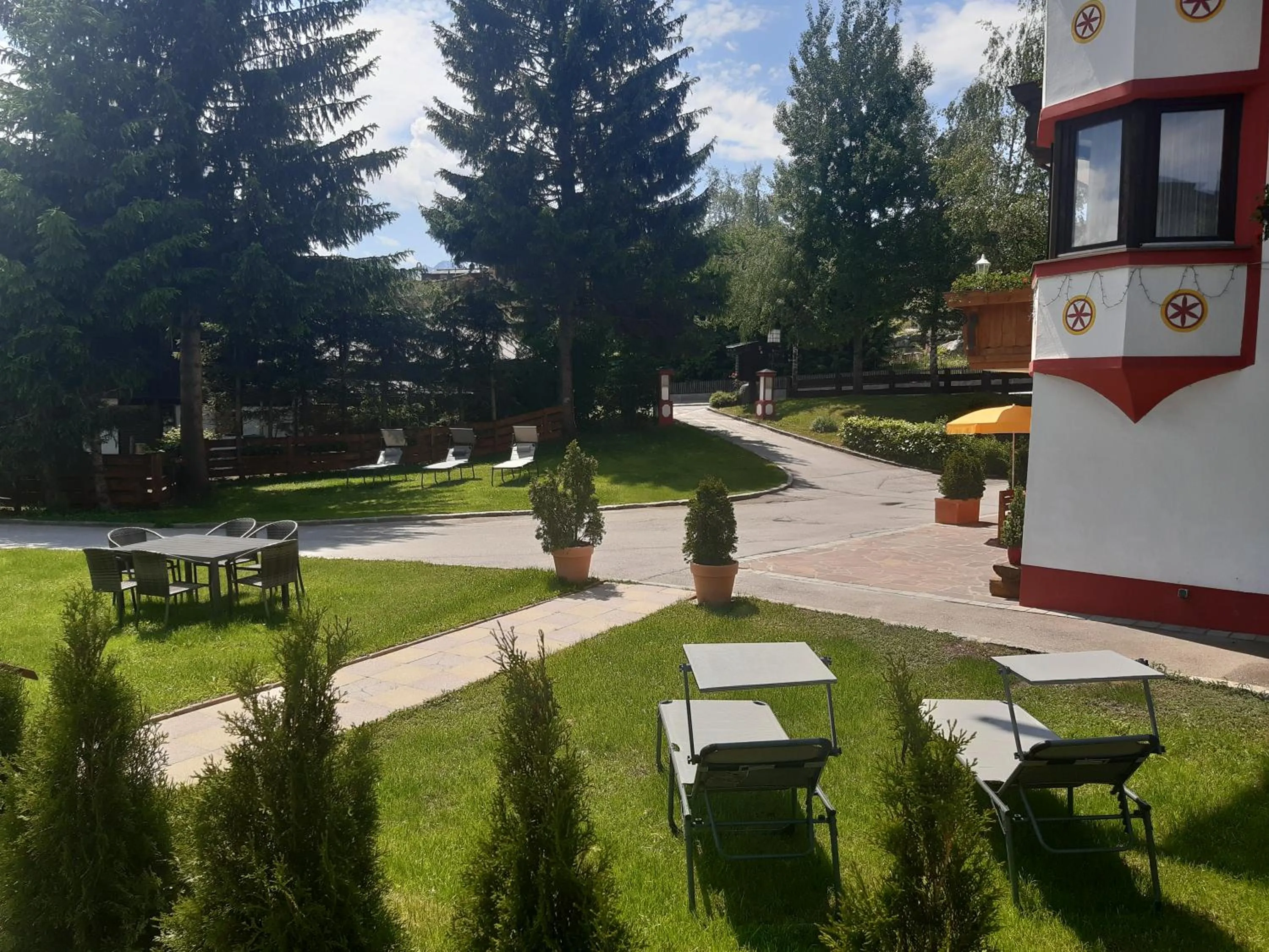 Facade/entrance in Landhaus Klausnerhof Hotel Garni