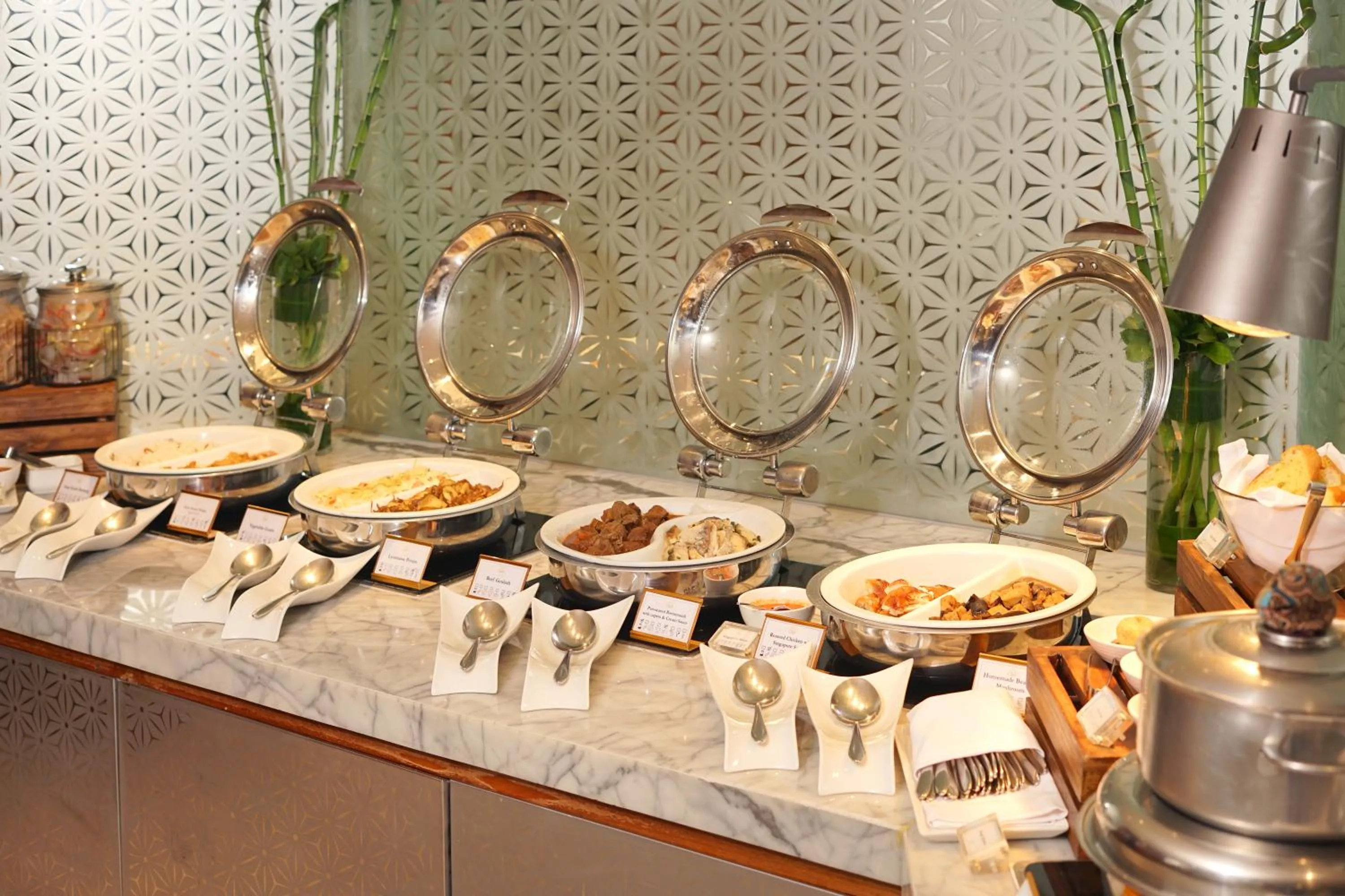 Food in Mandarin Oriental, Jakarta