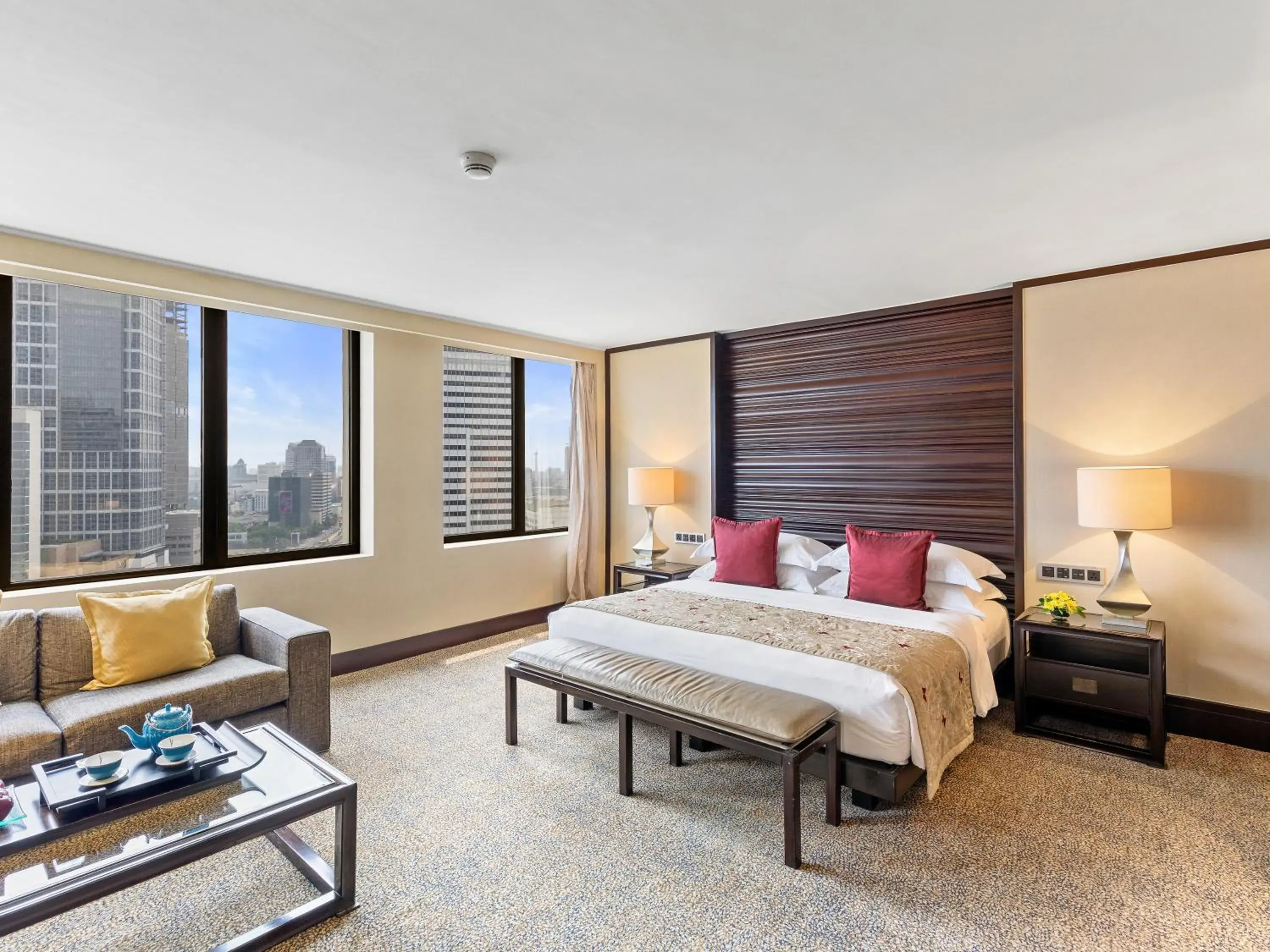 Bed in Mandarin Oriental, Jakarta Bed in Mandarin Oriental, Jakarta