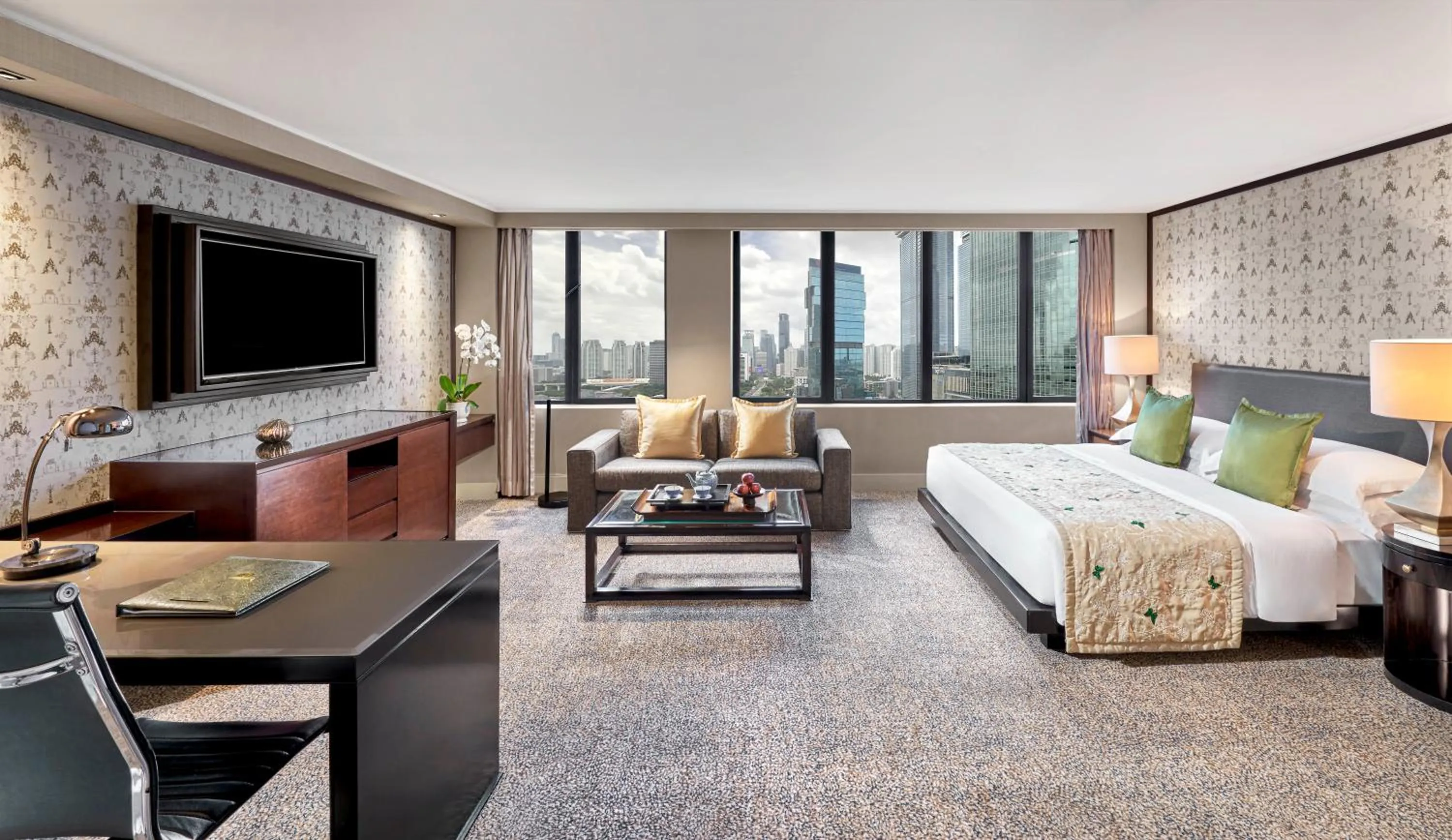 Bedroom, Bed in Mandarin Oriental, Jakarta