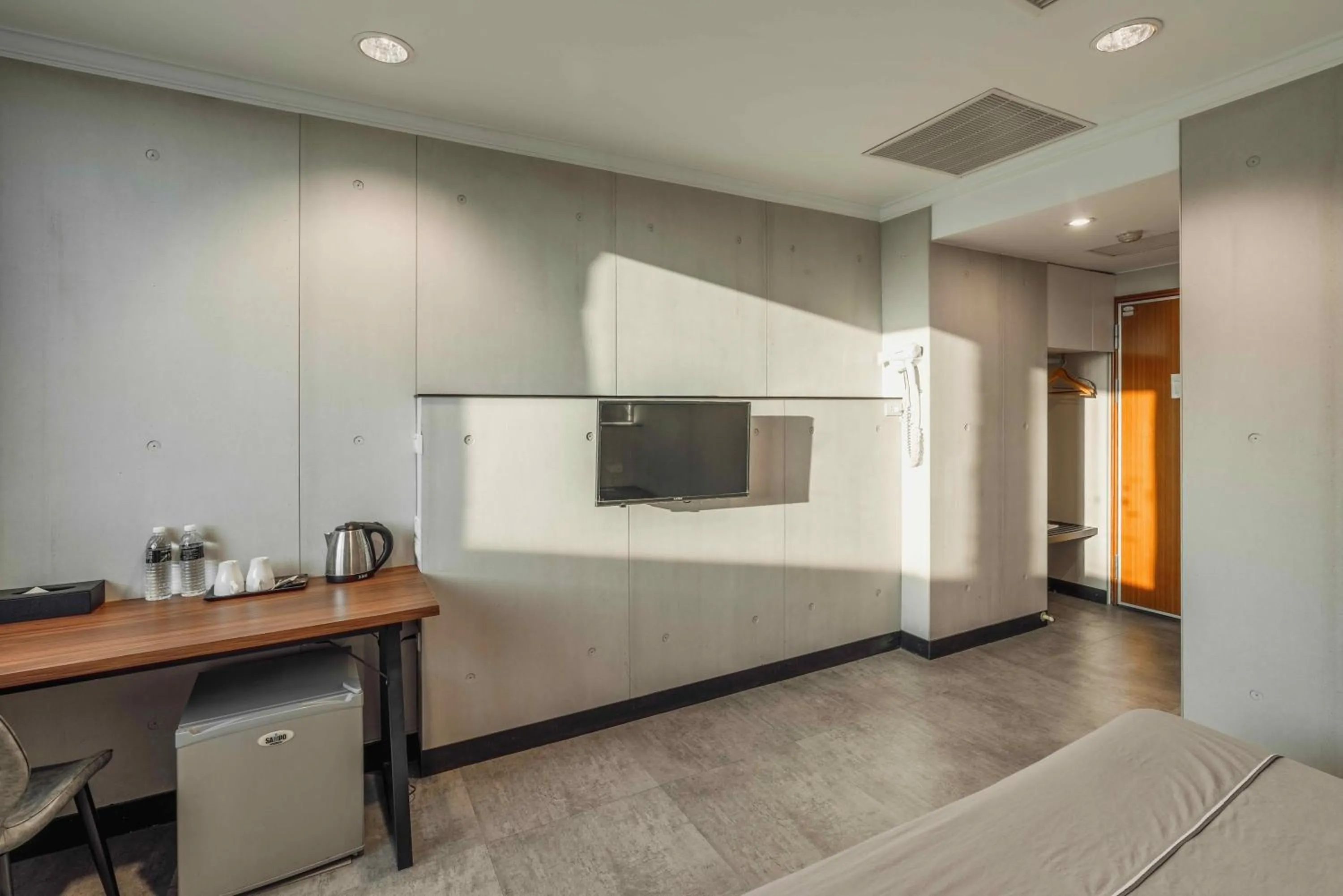 TV and multimedia in Hwa Nan Hotel