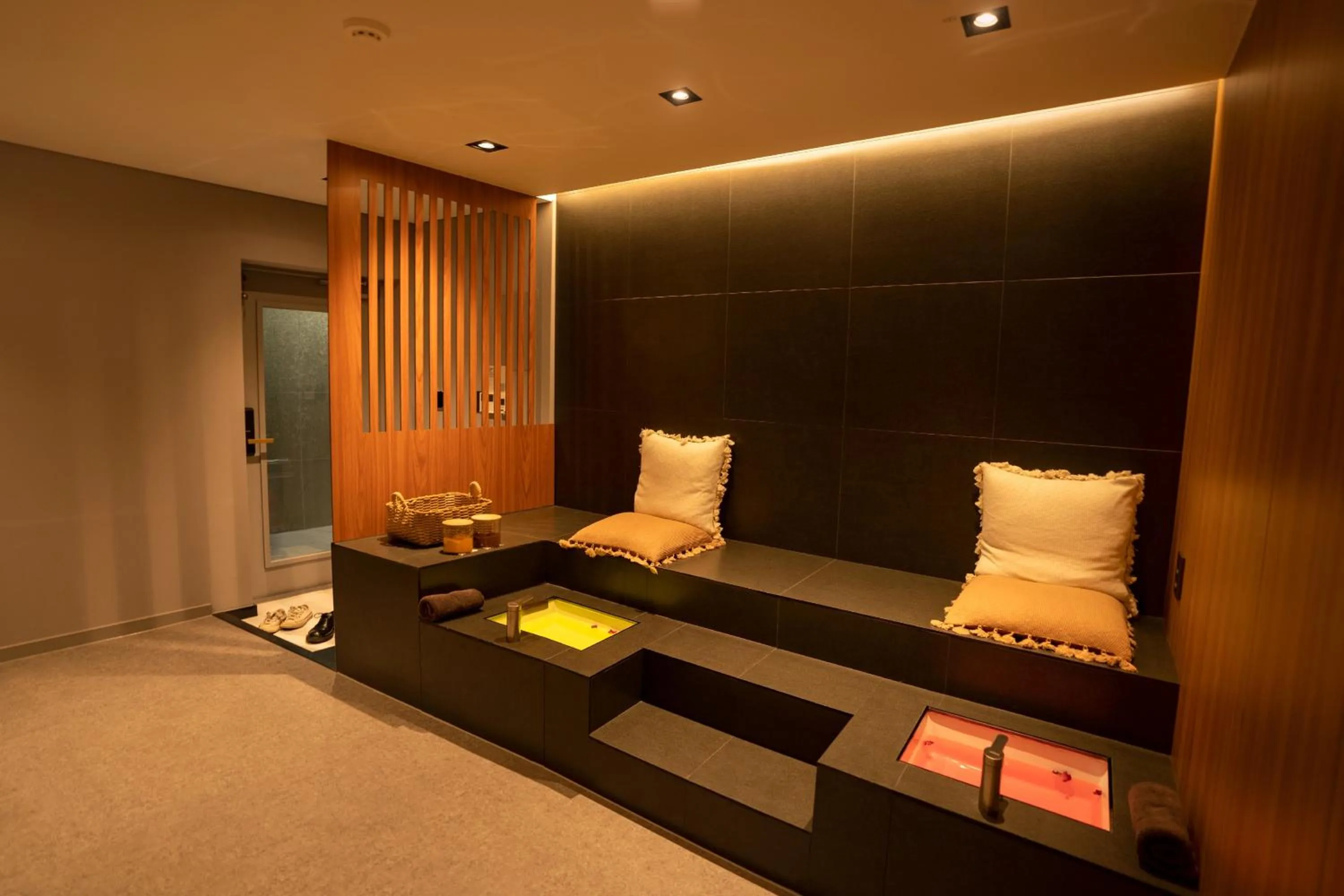 Massage, Bed in Hotel Sweet Castle Jeju Hamdeok