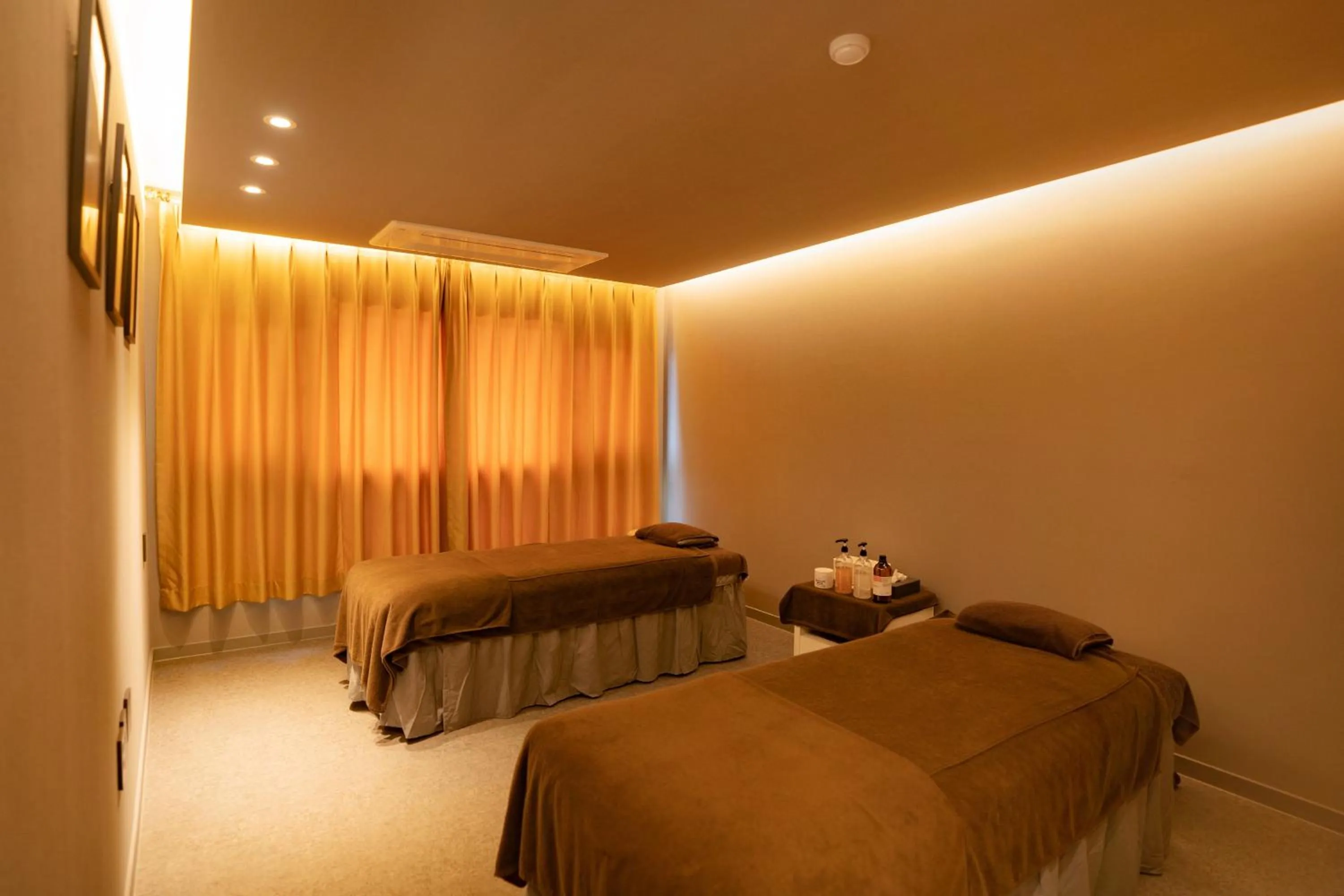 Massage, Bed in Hotel Sweet Castle Jeju Hamdeok