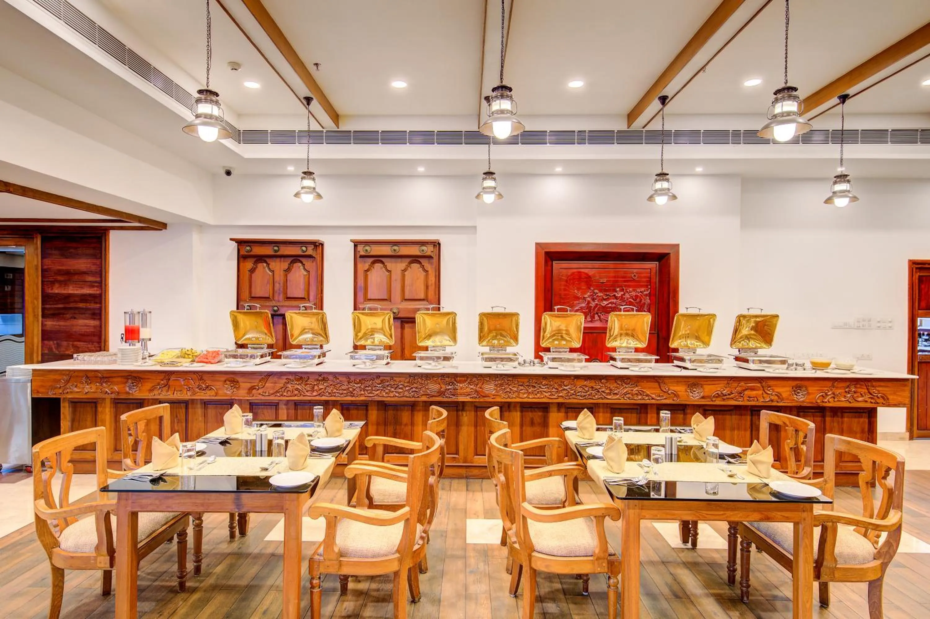 Restaurant/places to eat in Sterling Guruvayur