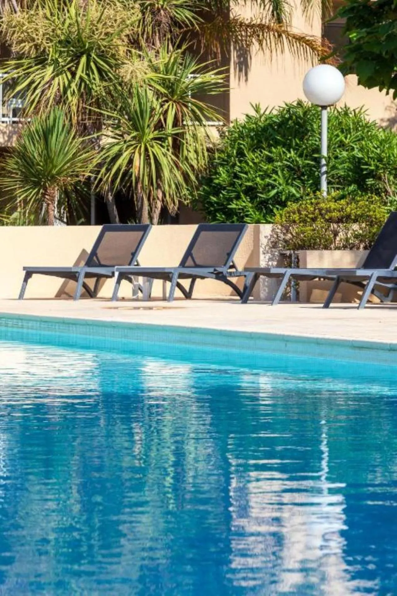 Swimming pool in Résidence Marina Bianca