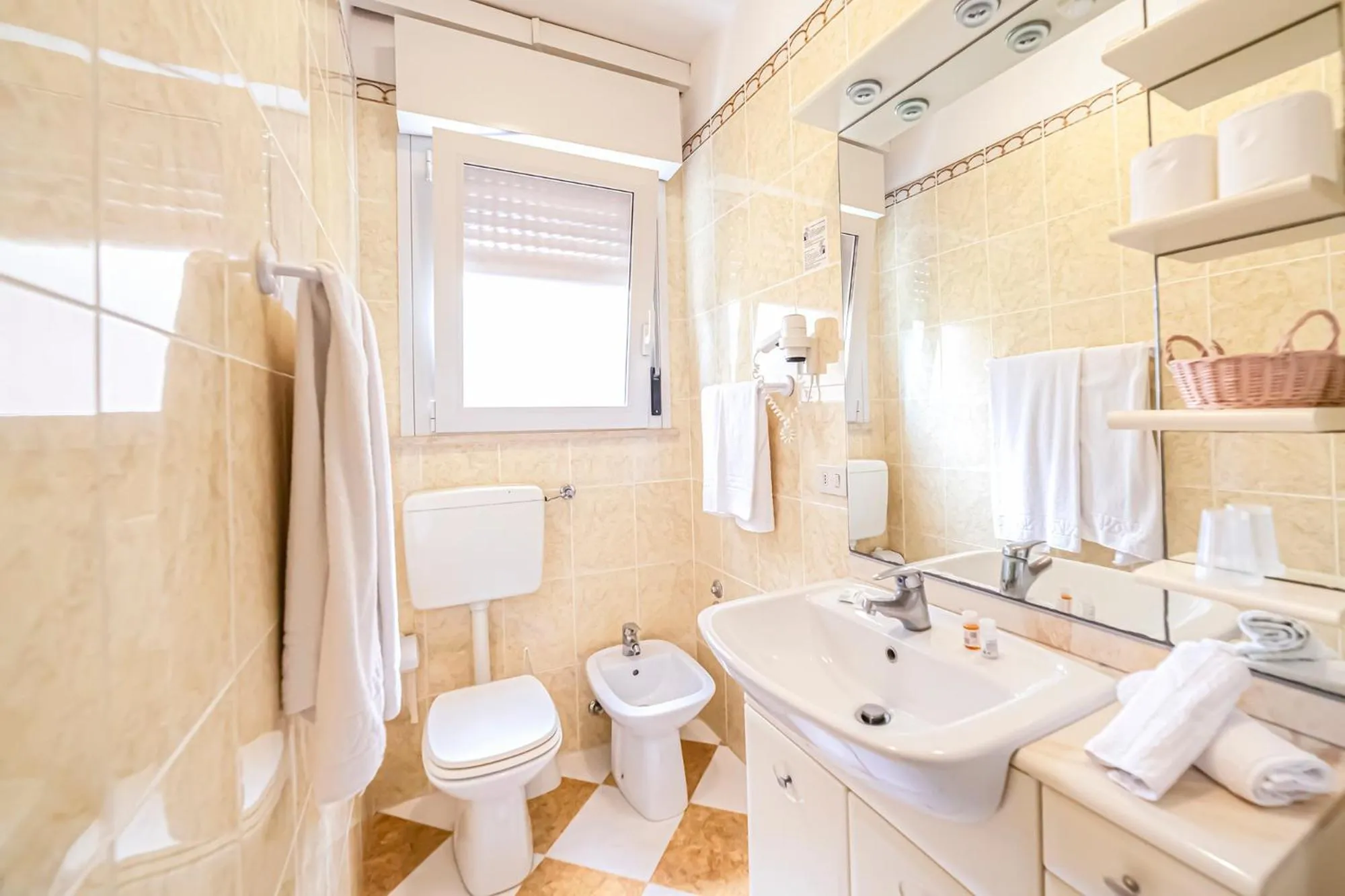 Bathroom in Hotel Villa Luisa