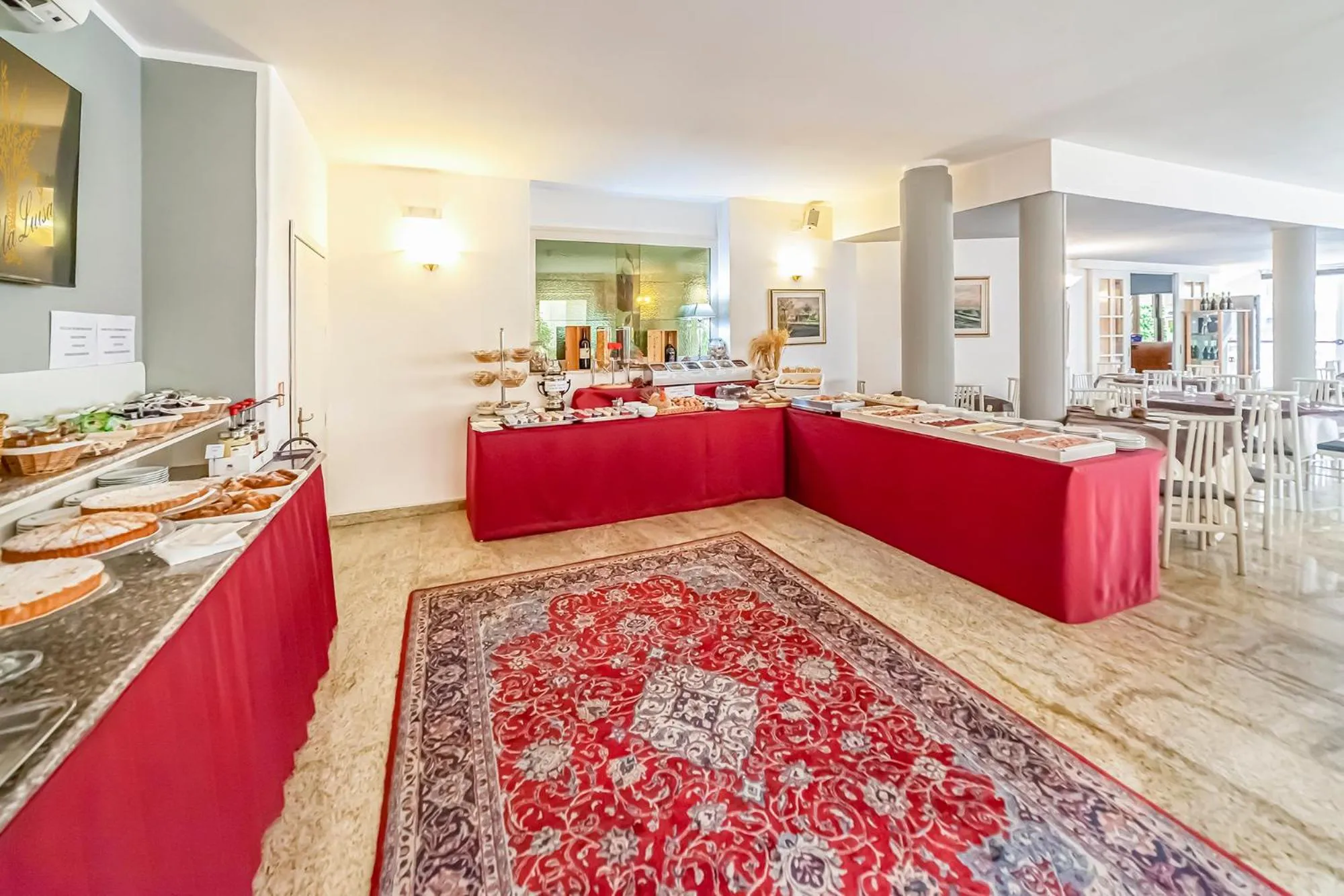 Buffet breakfast in Hotel Villa Luisa