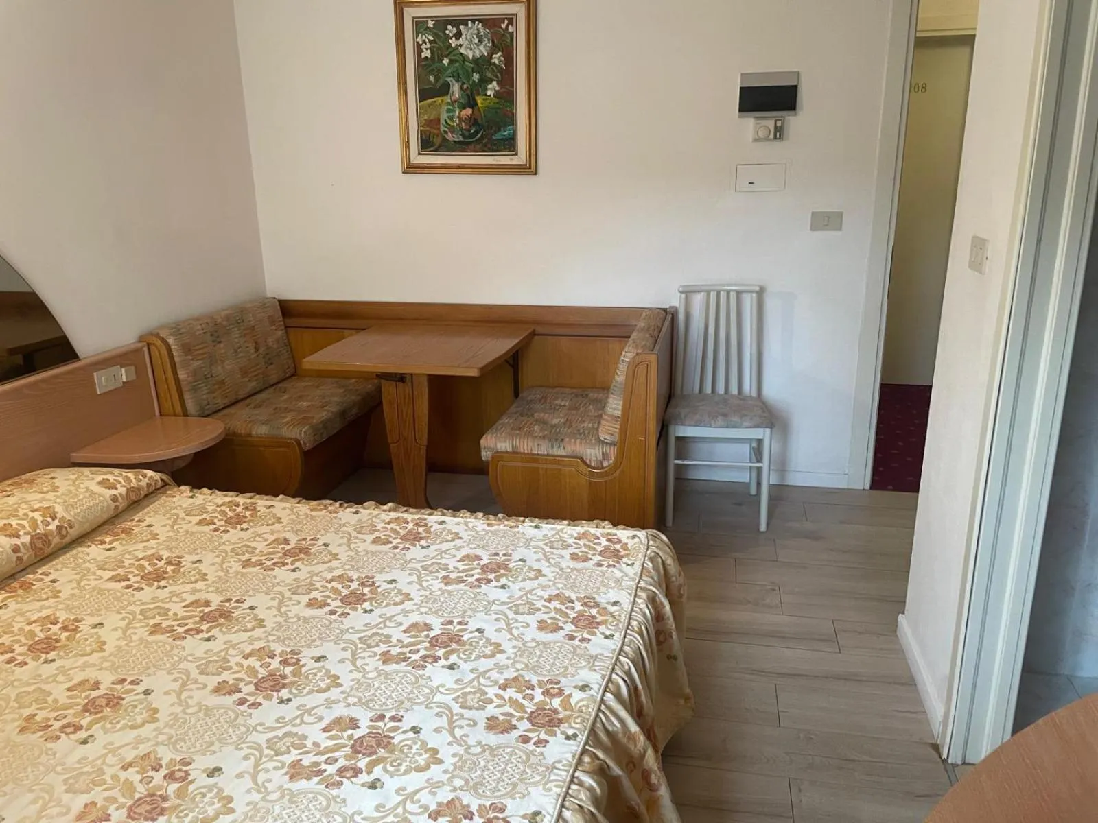 Bed in Hotel Villa Luisa