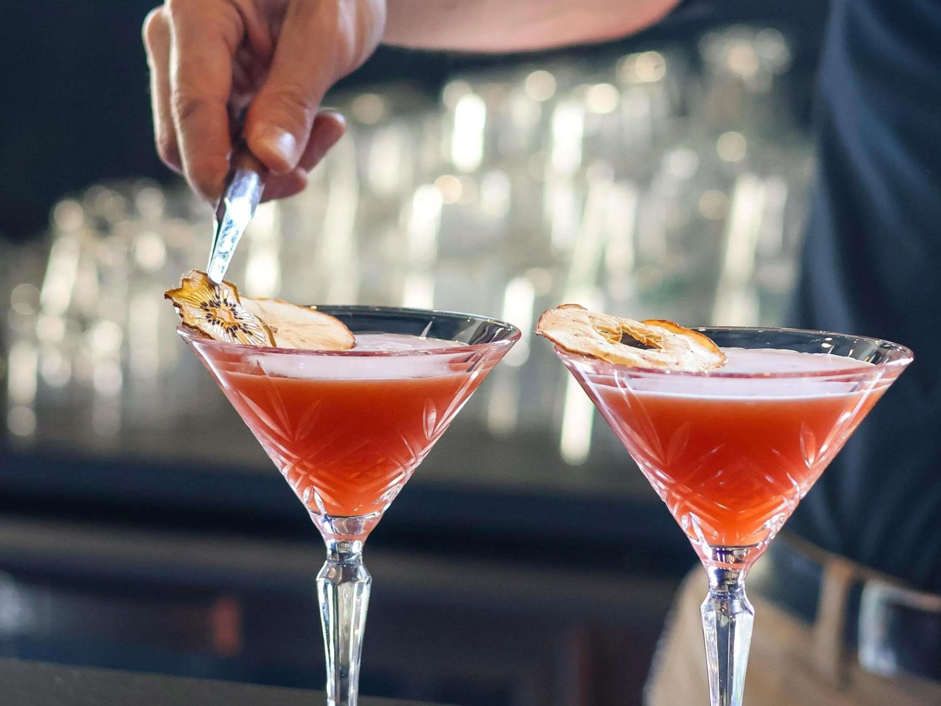 Lounge or bar in Hôtel Mercure Rochefort La Corderie Royale