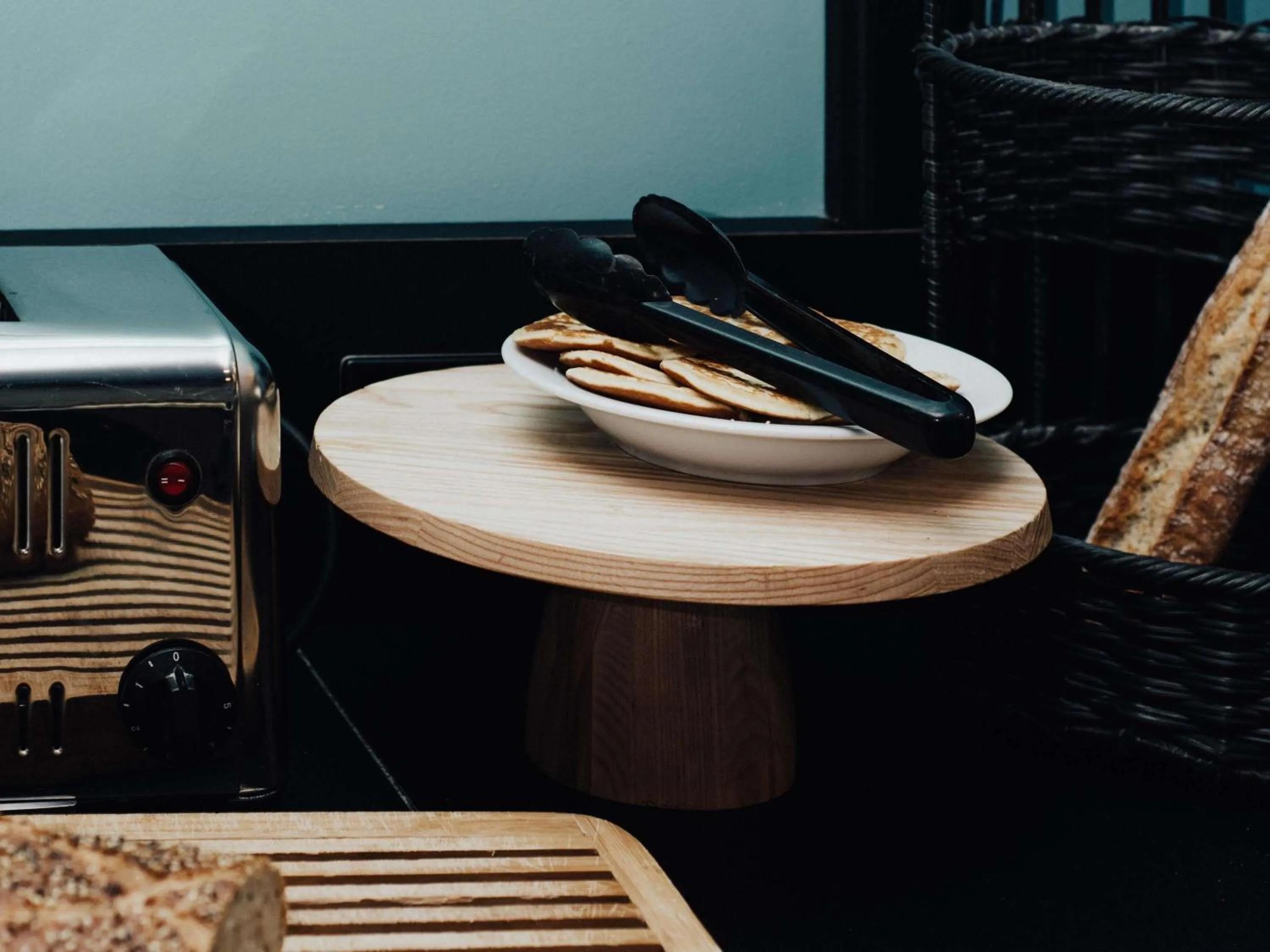 Breakfast in Hôtel Mercure Rochefort La Corderie Royale