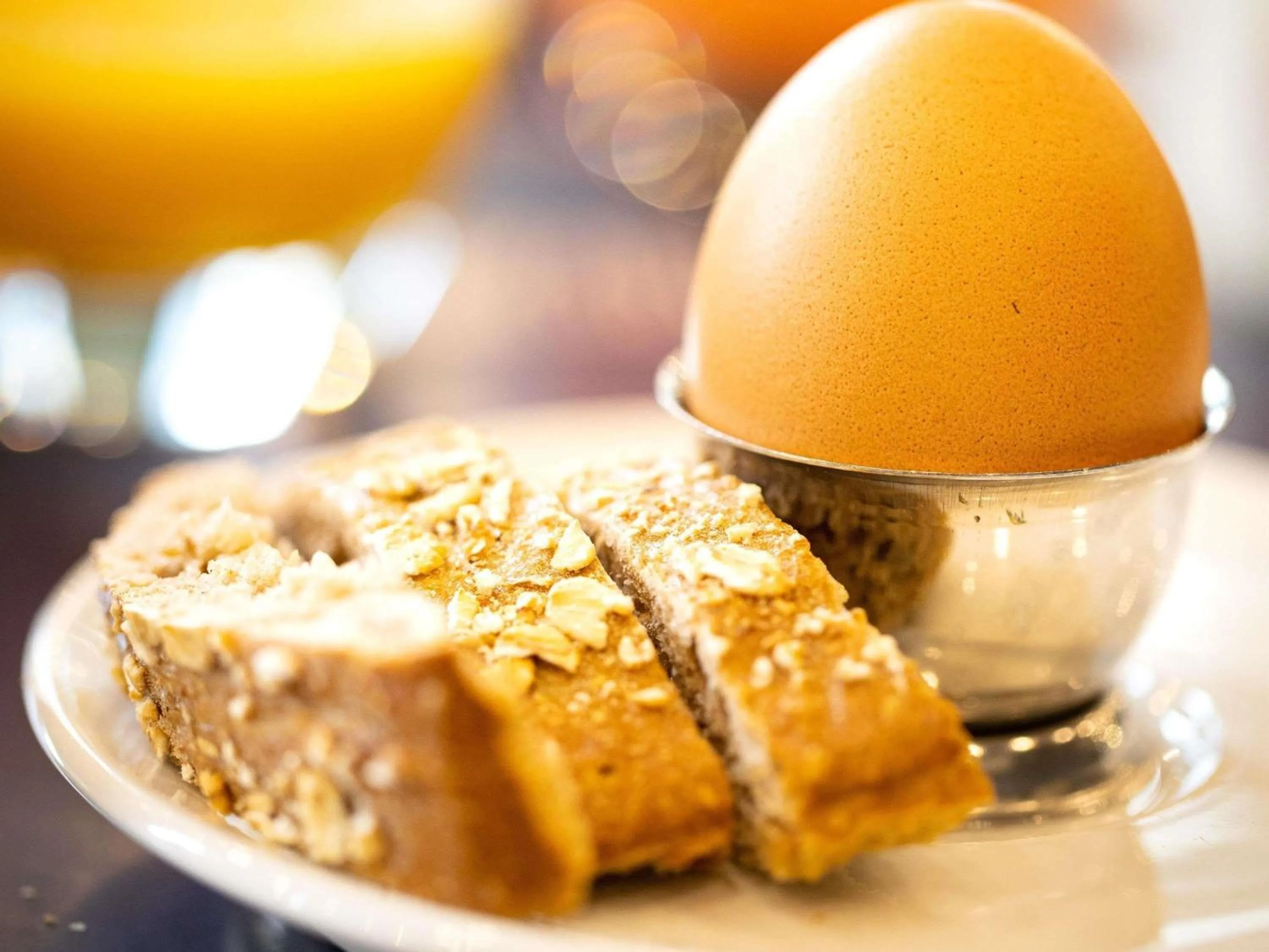 Breakfast in Hôtel Mercure Rochefort La Corderie Royale