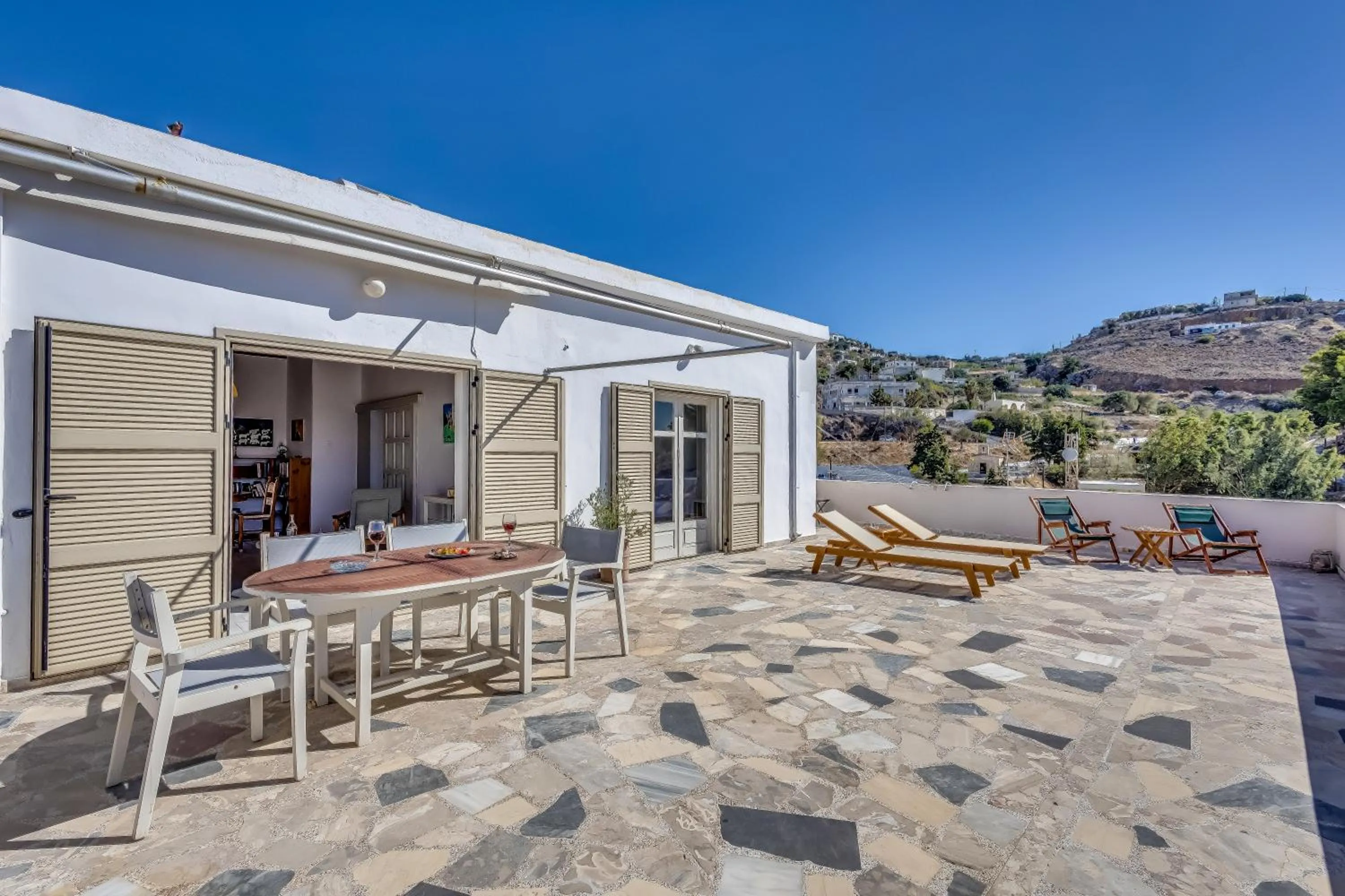 Property building in Sofia's Lovely Rooms