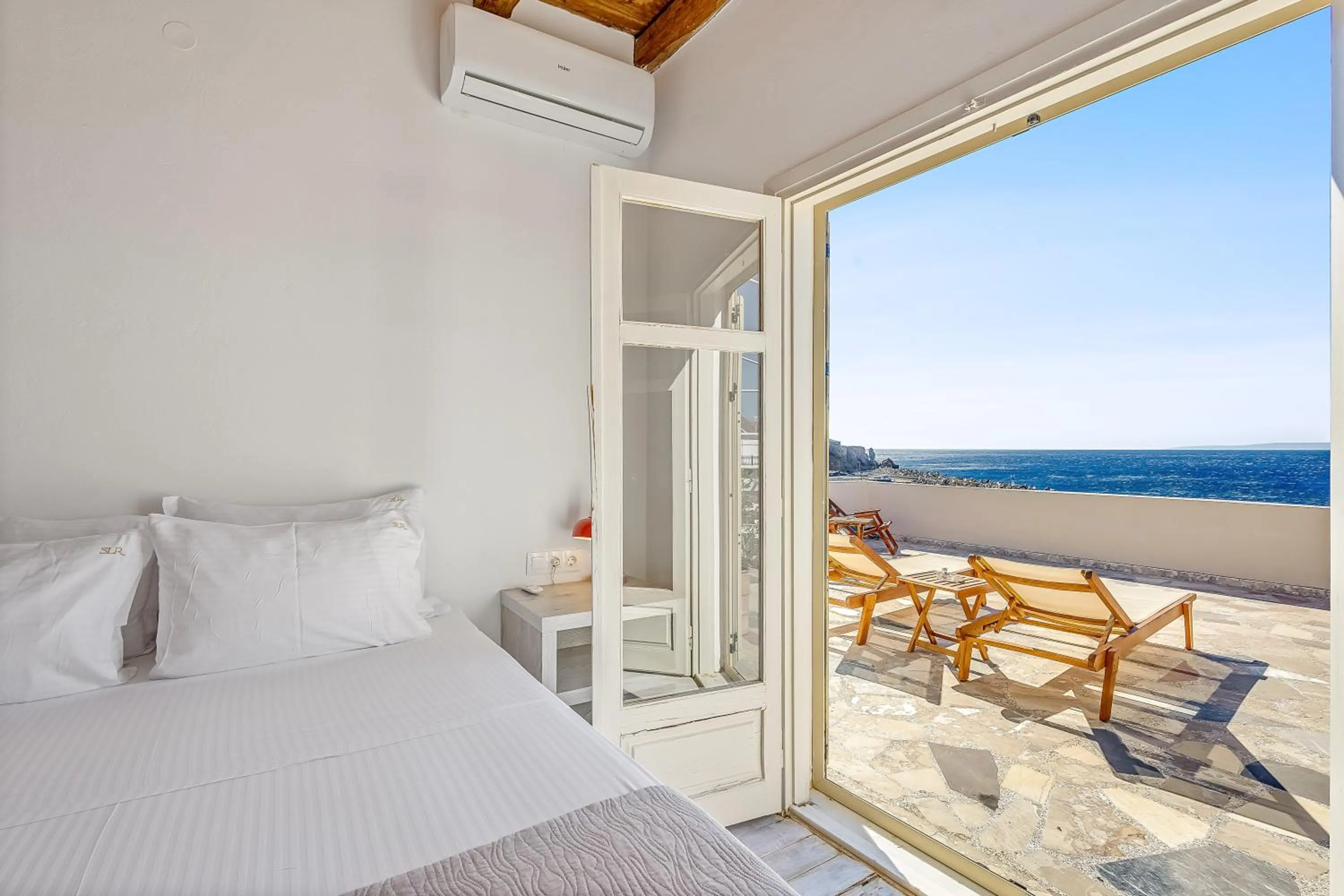 Bed in Sofia's Lovely Rooms