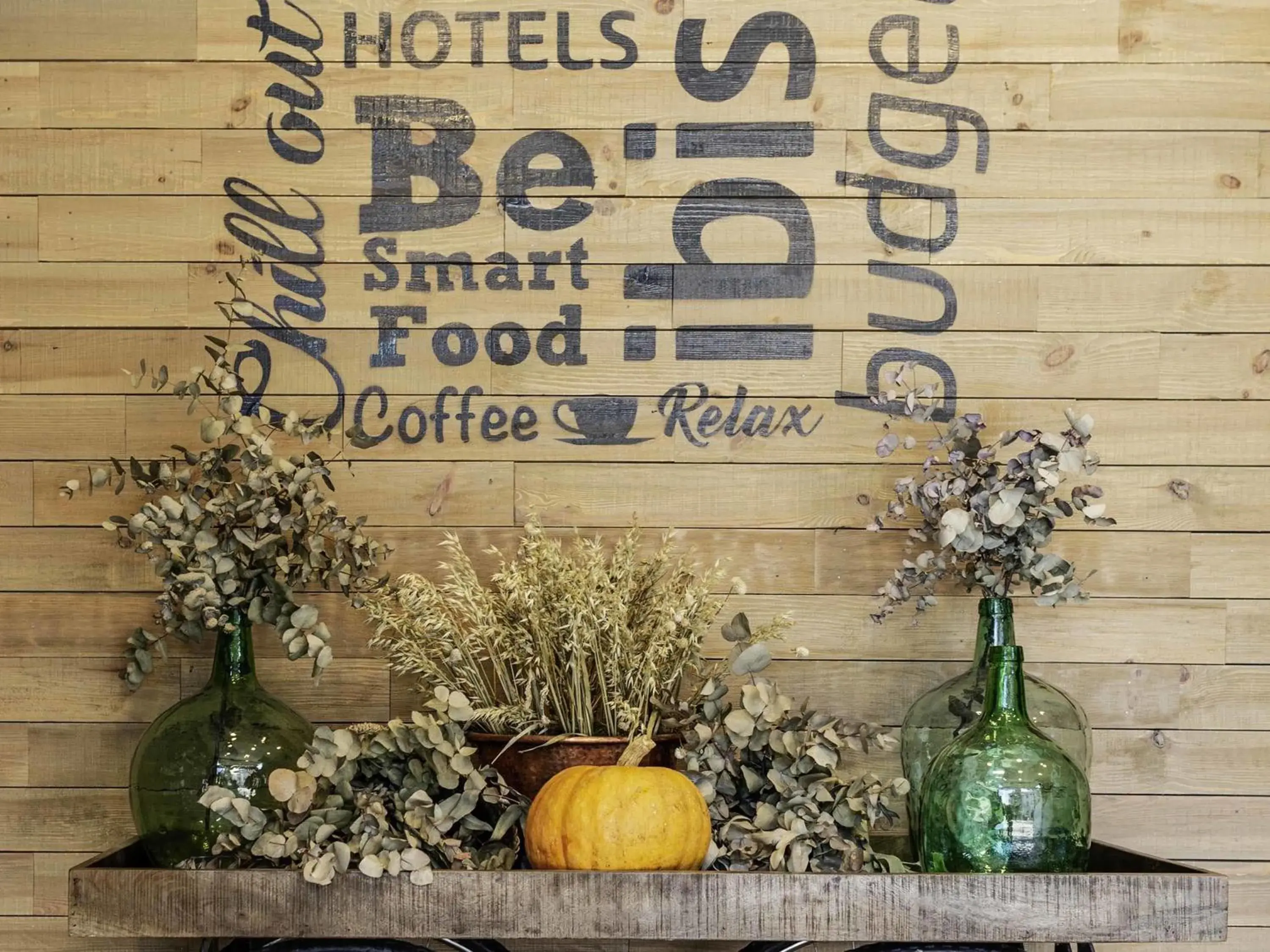 Property building in Ibis Oviedo Property building in Ibis Oviedo