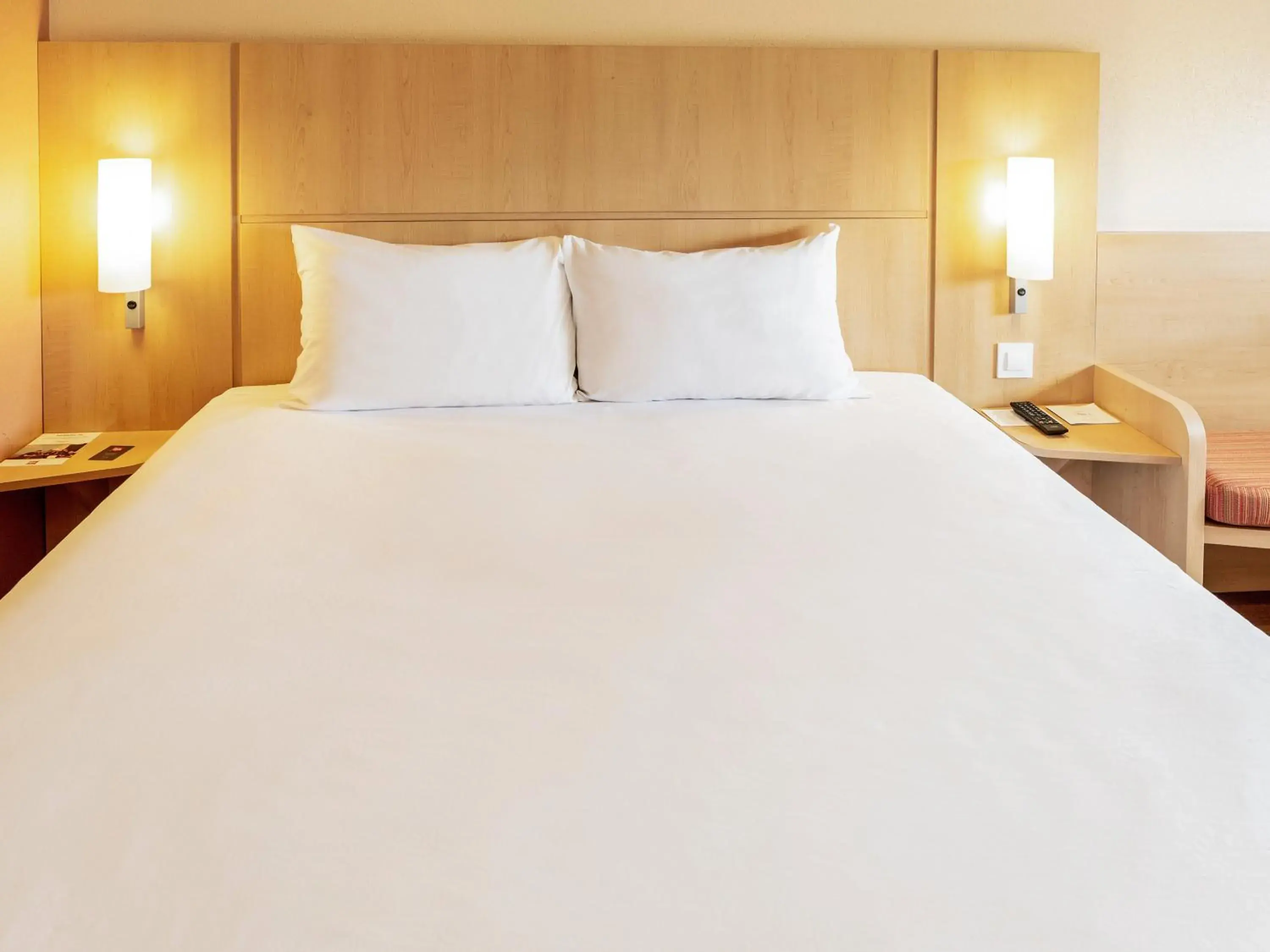 Bed in Ibis Oviedo Bed in Ibis Oviedo