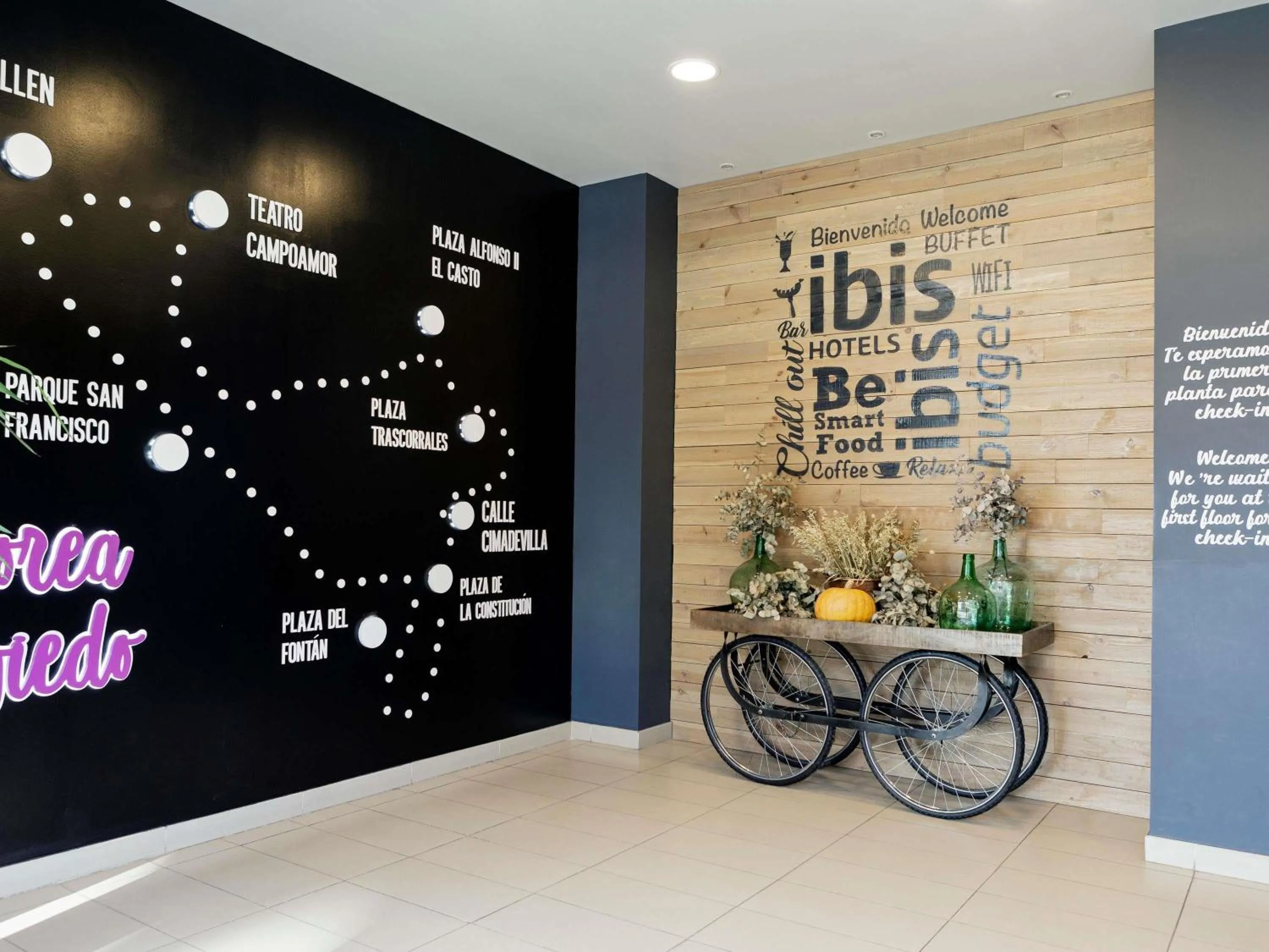 Property building in Ibis Oviedo
