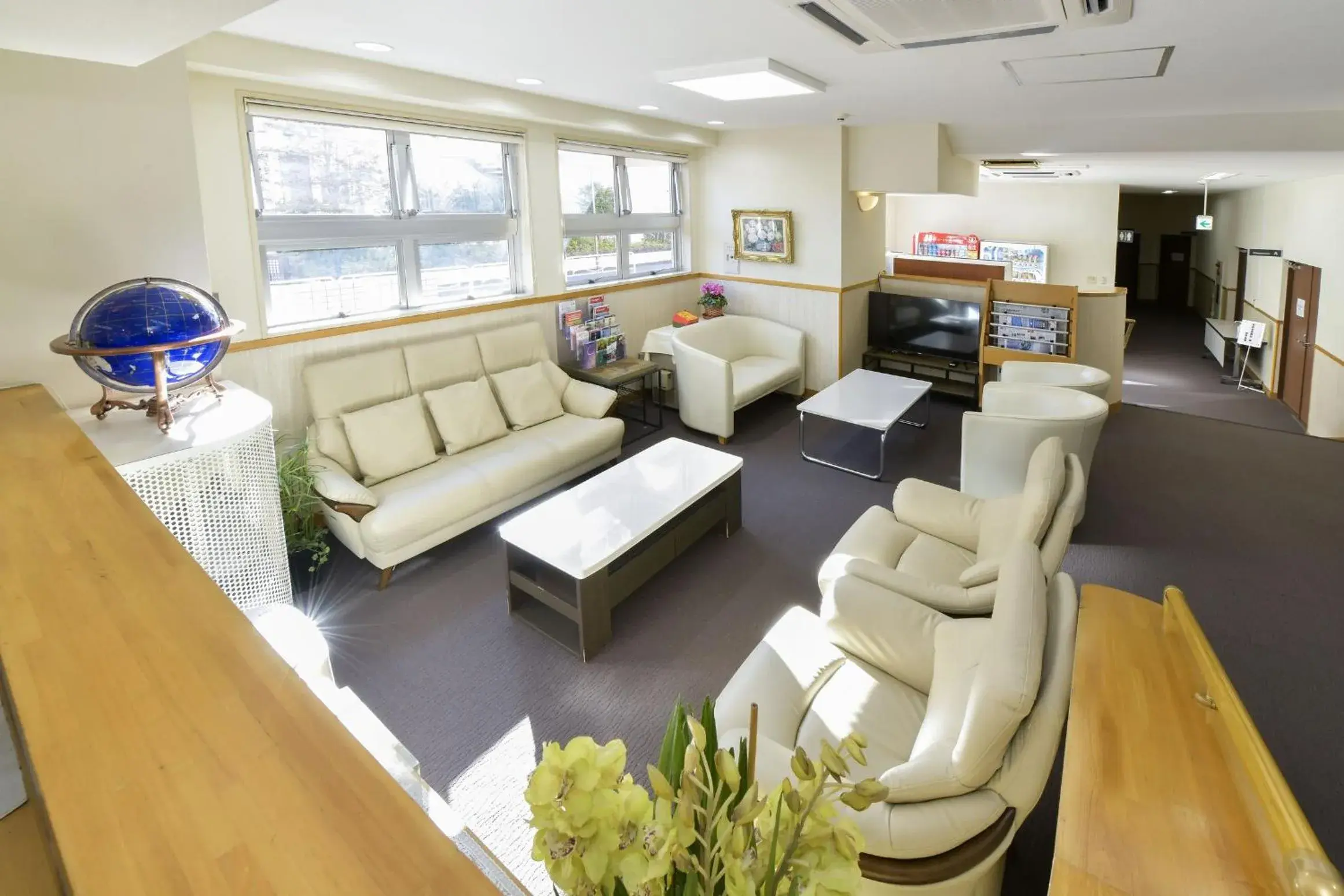 Lobby or reception in Refre Forum Lobby or reception in Refre Forum