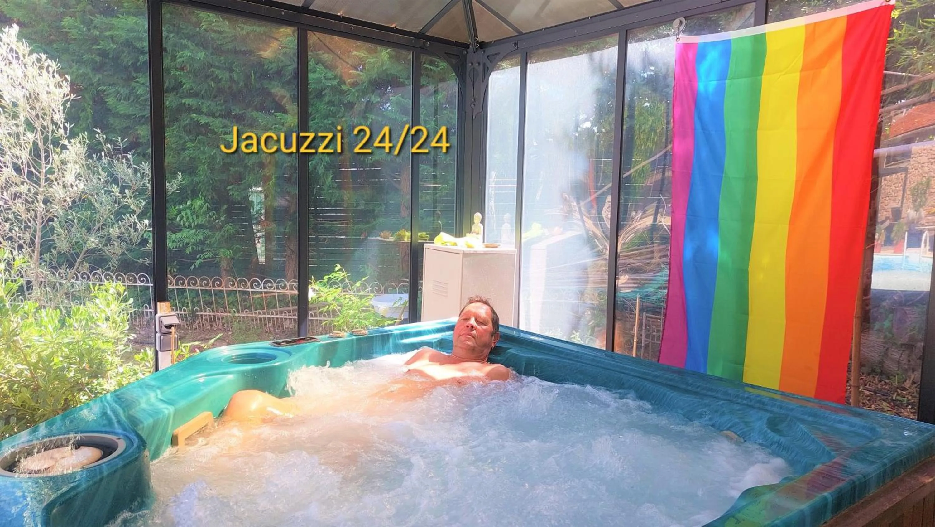 Hot Tub in La Bergerie Du Moulin