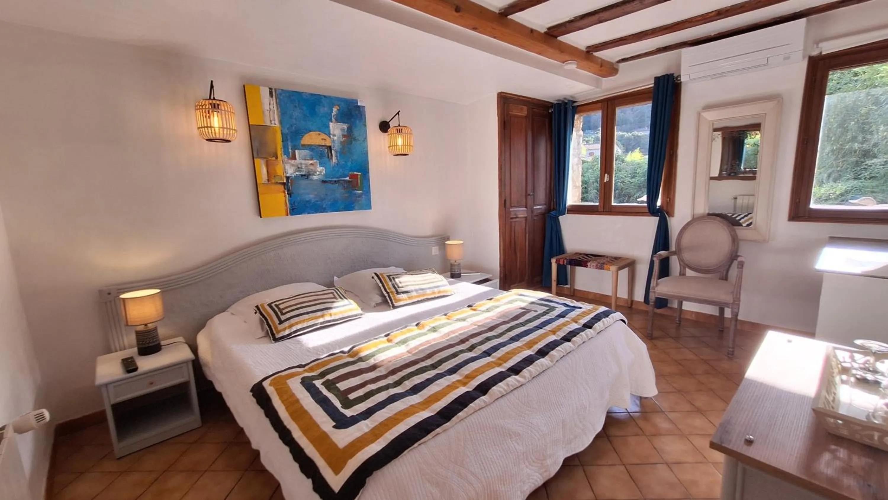 Photo of the whole room, Bed in La Bergerie Du Moulin