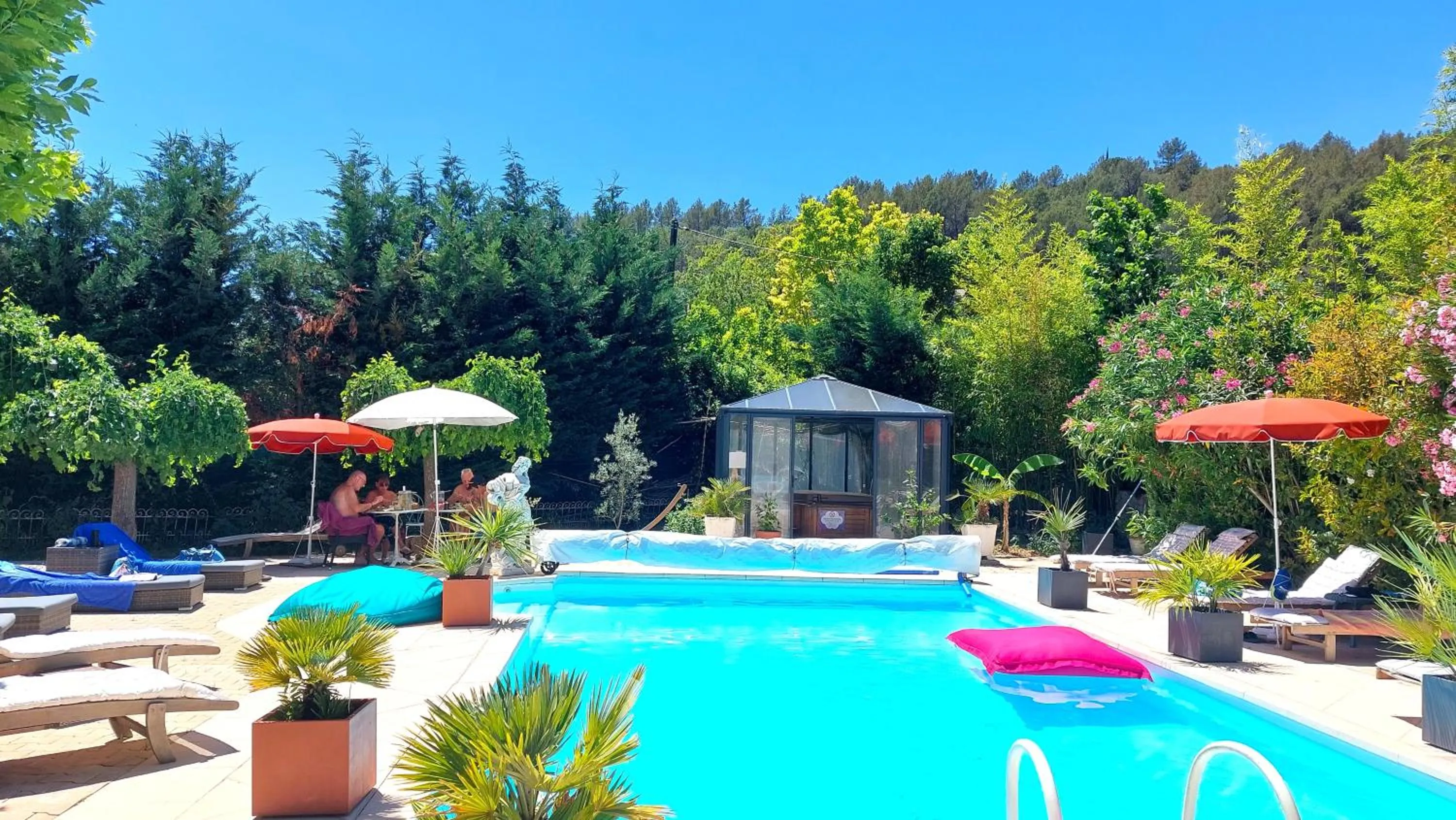 Restaurant/places to eat in La Bergerie Du Moulin