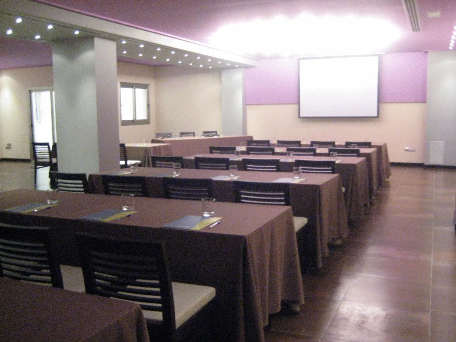 Business facilities in Hospedium Hotel Los Periquitos