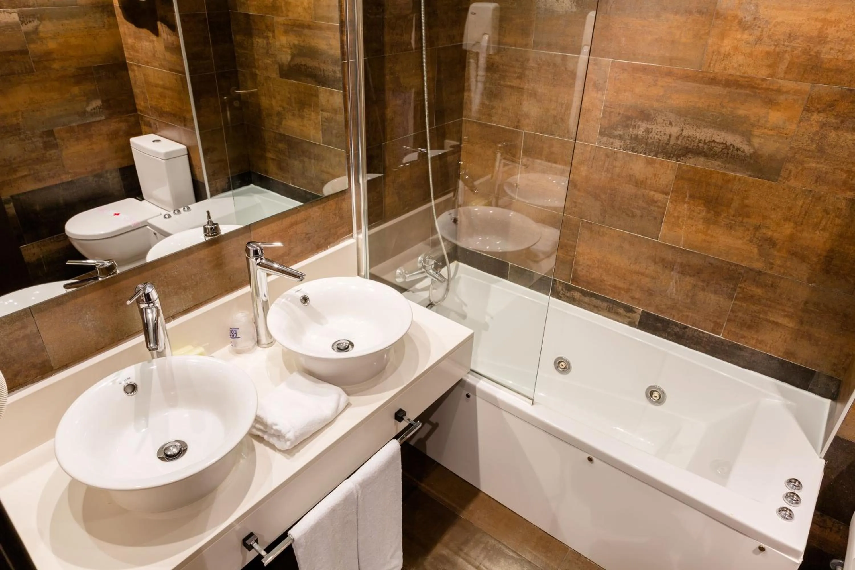 Bathroom in Hospedium Hotel Los Periquitos