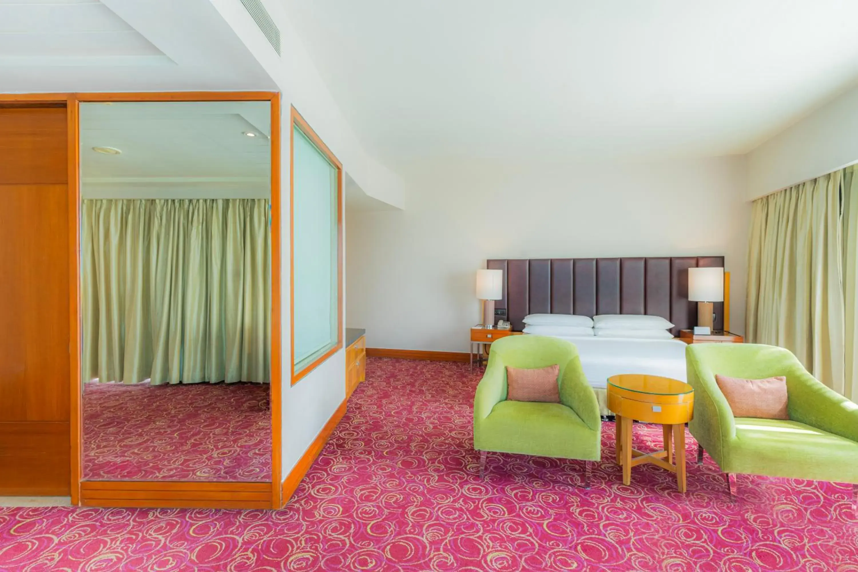 Premium King Room with Executive lounge access,Enjoy 20% off on Spa & 15% off on Food & Soft beverages - single occupancy in Courtyard by Marriott Hyderabad Premium King Room with Executive lounge access,Enjoy 20% off on Spa & 15% off on Food & Soft beverages - single occupancy in Courtyard by Marriott Hyderabad